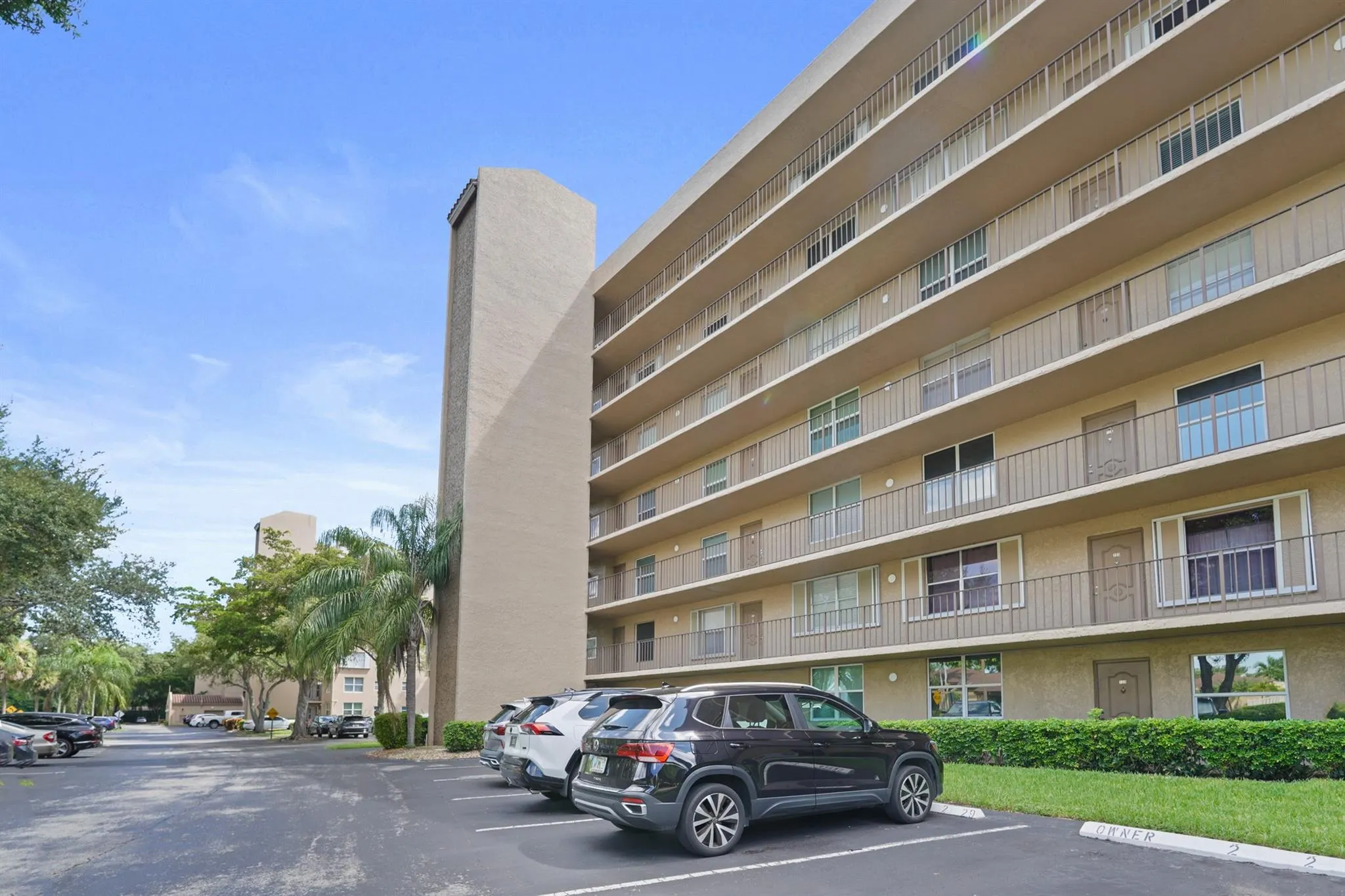 4550 NW 18th Ave, #301