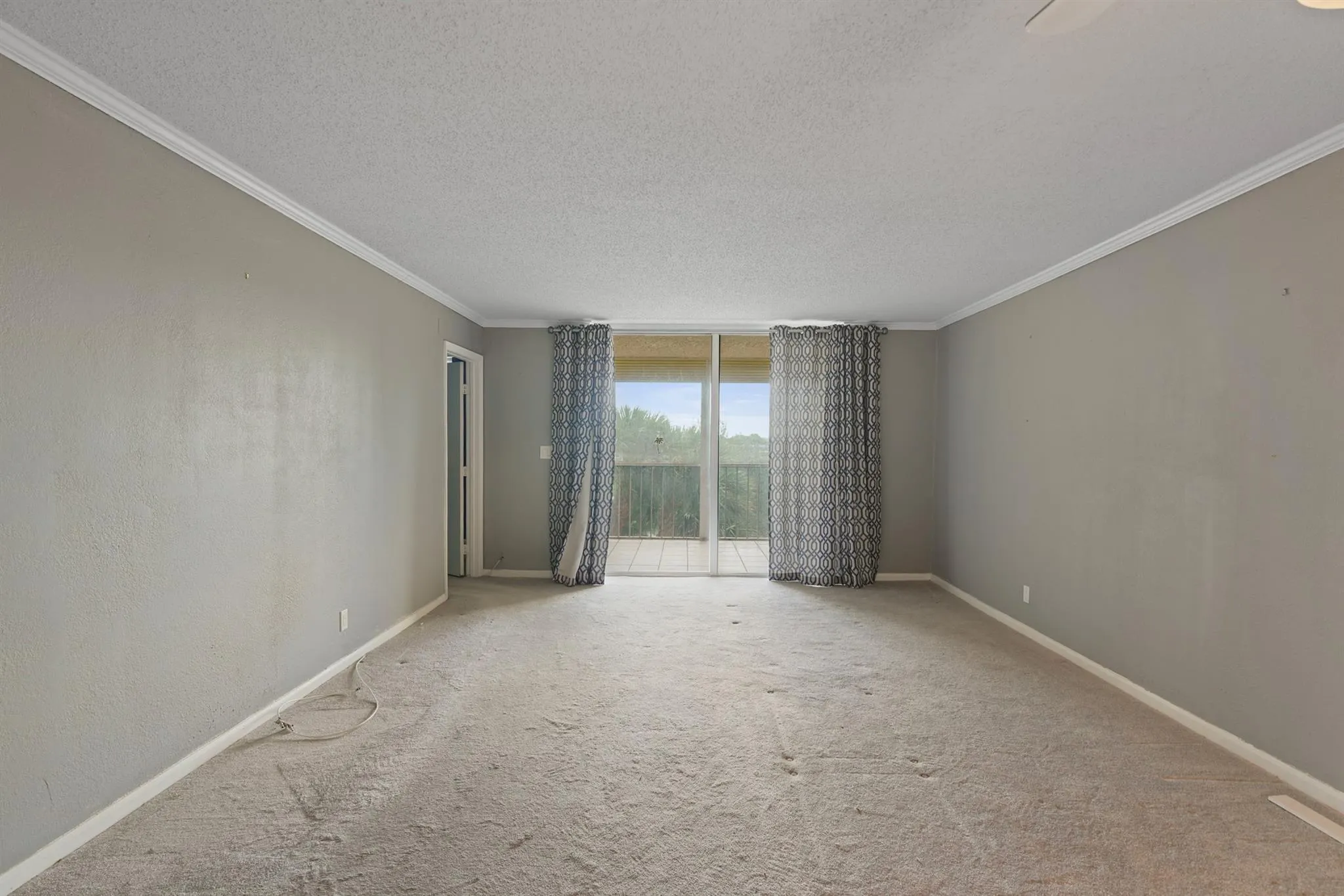 4550 NW 18th Ave, #301