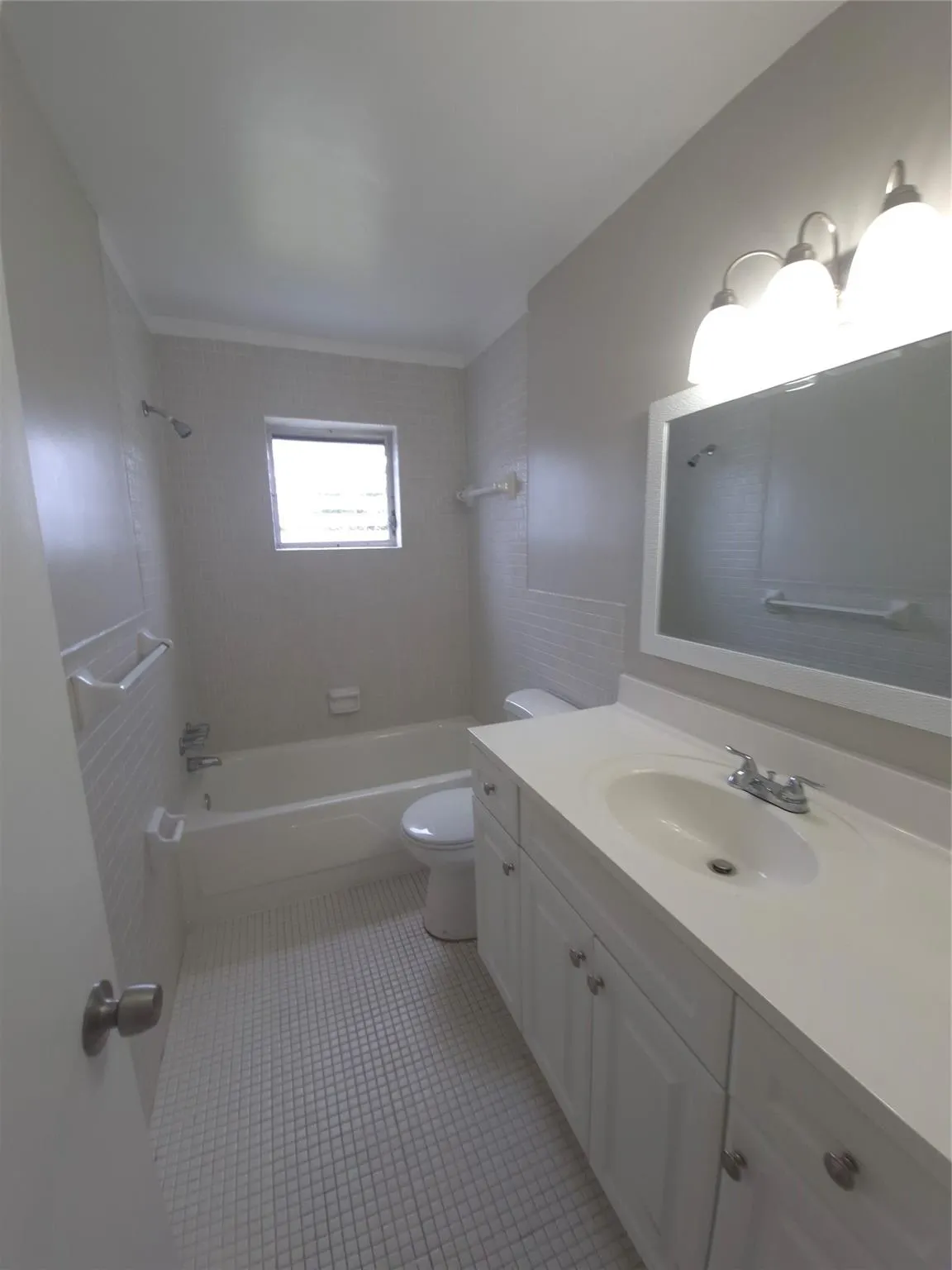 1630 N 25th Ave, #5
