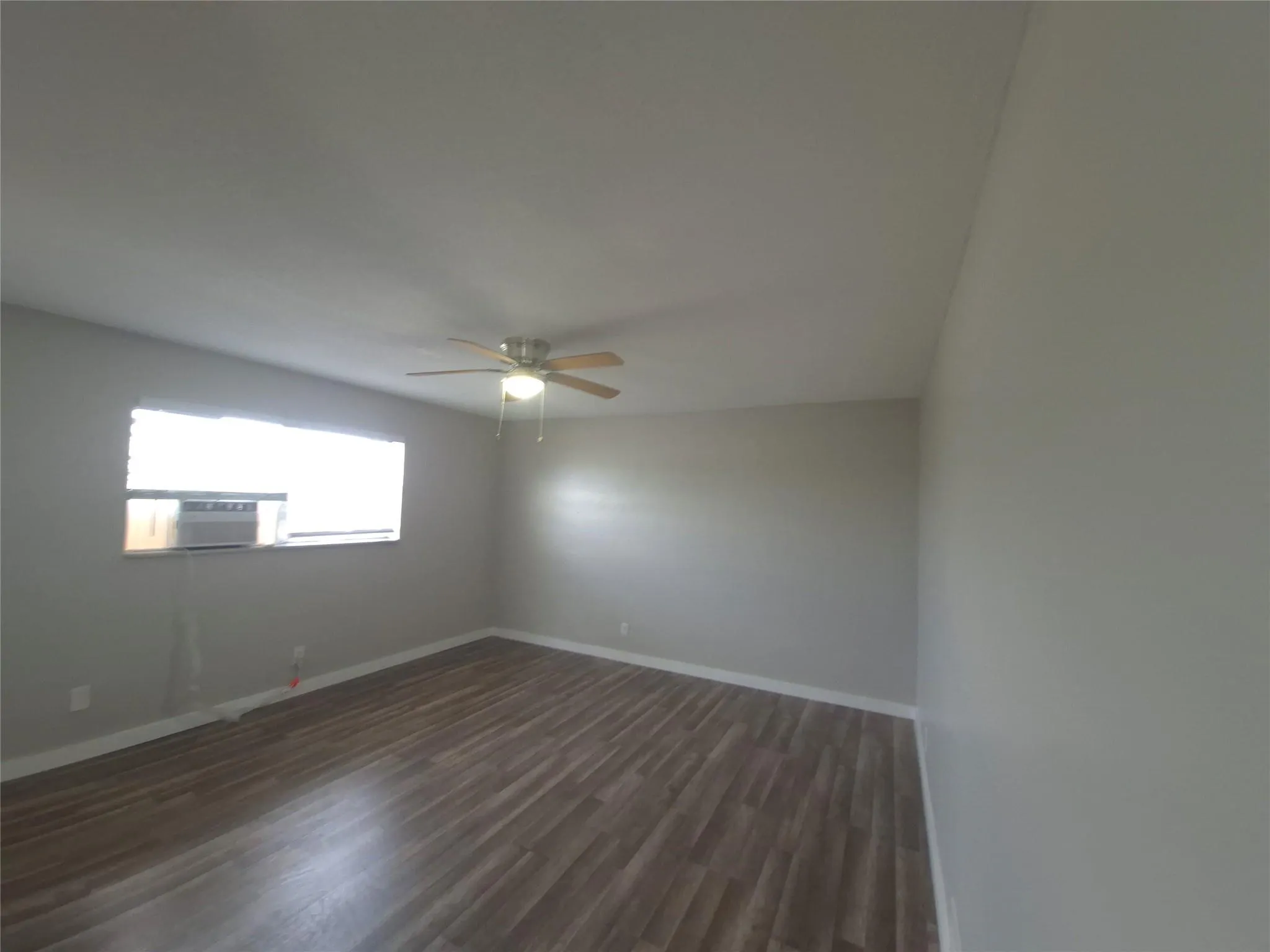 1630 N 25th Ave, #10