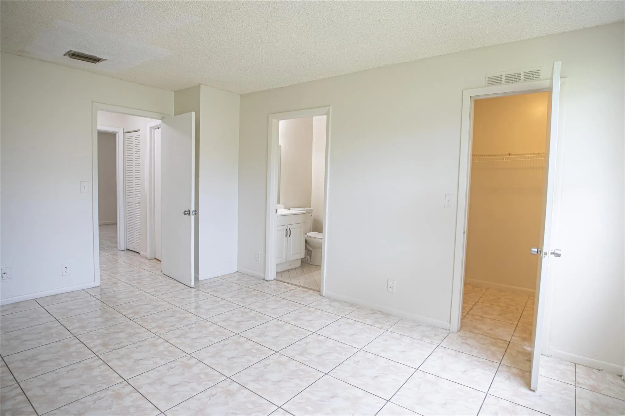4295 NW 114th Ter, #4295