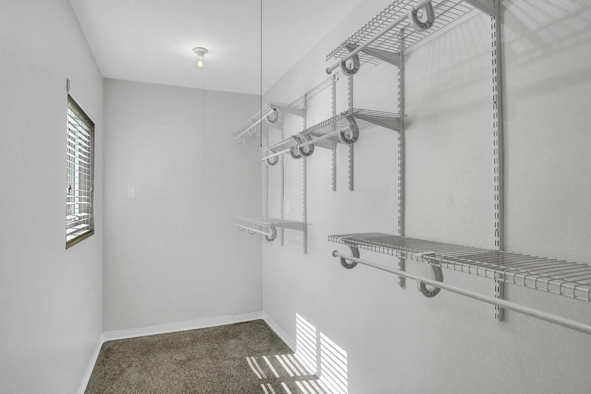 1617 NE 17th Ter