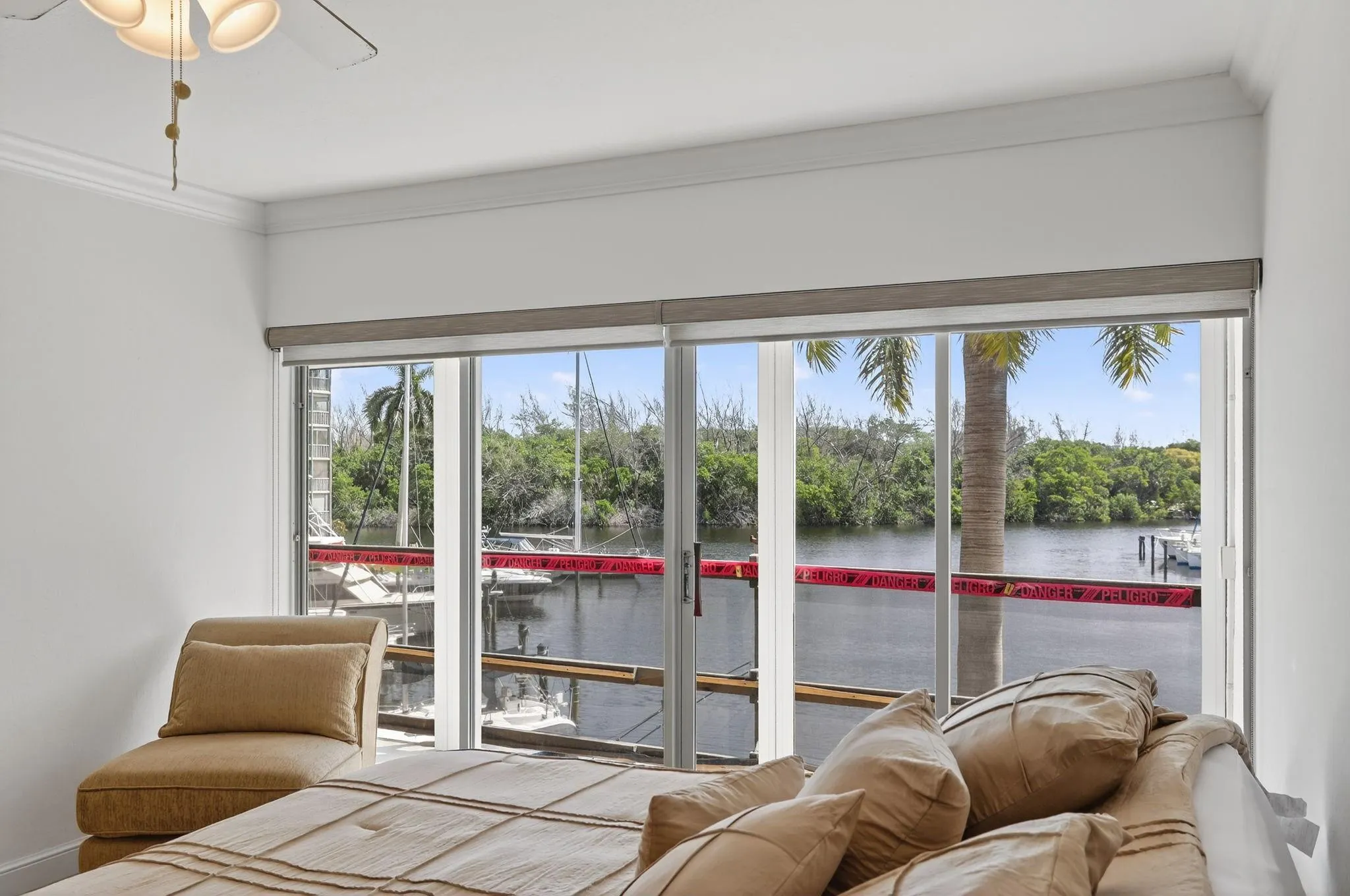 1427 E Hillsboro Blvd, #327