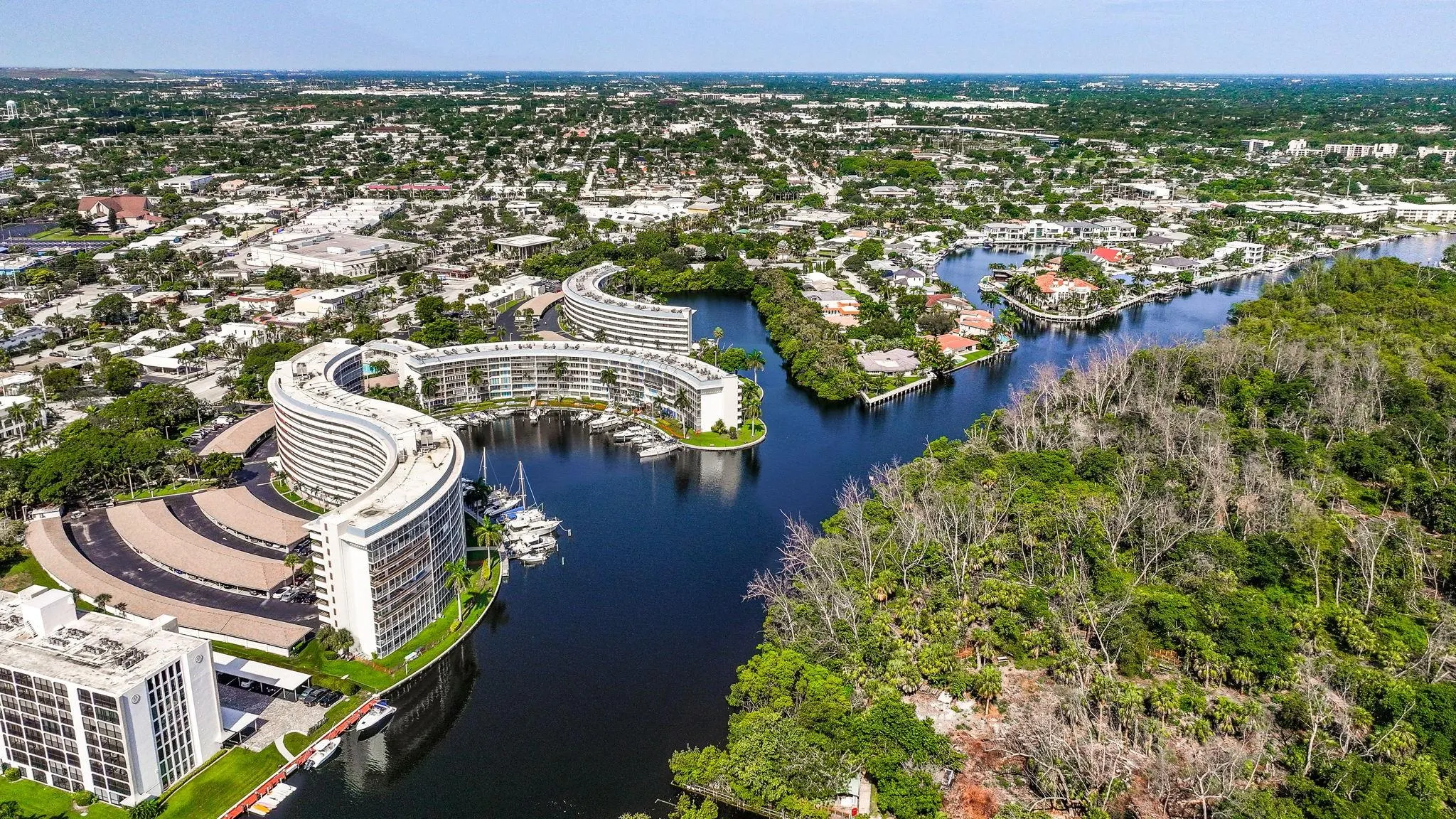 1427 E Hillsboro Blvd, #327