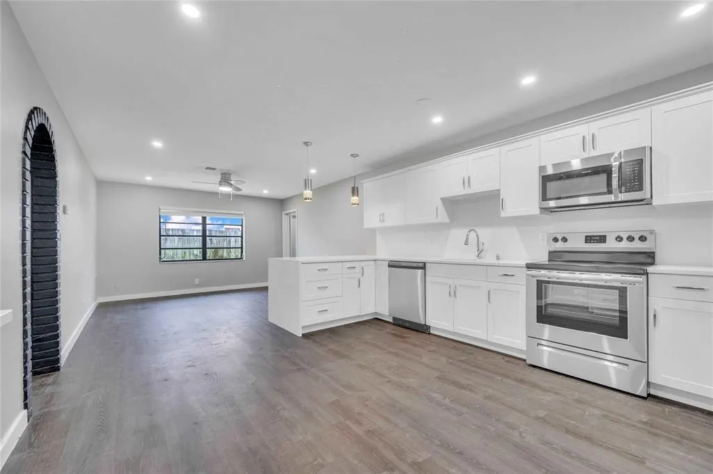 401 SE 14th St