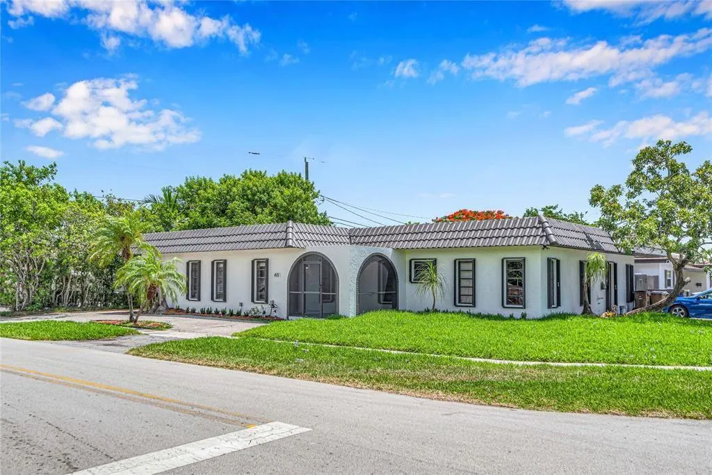 401 SE 14th St