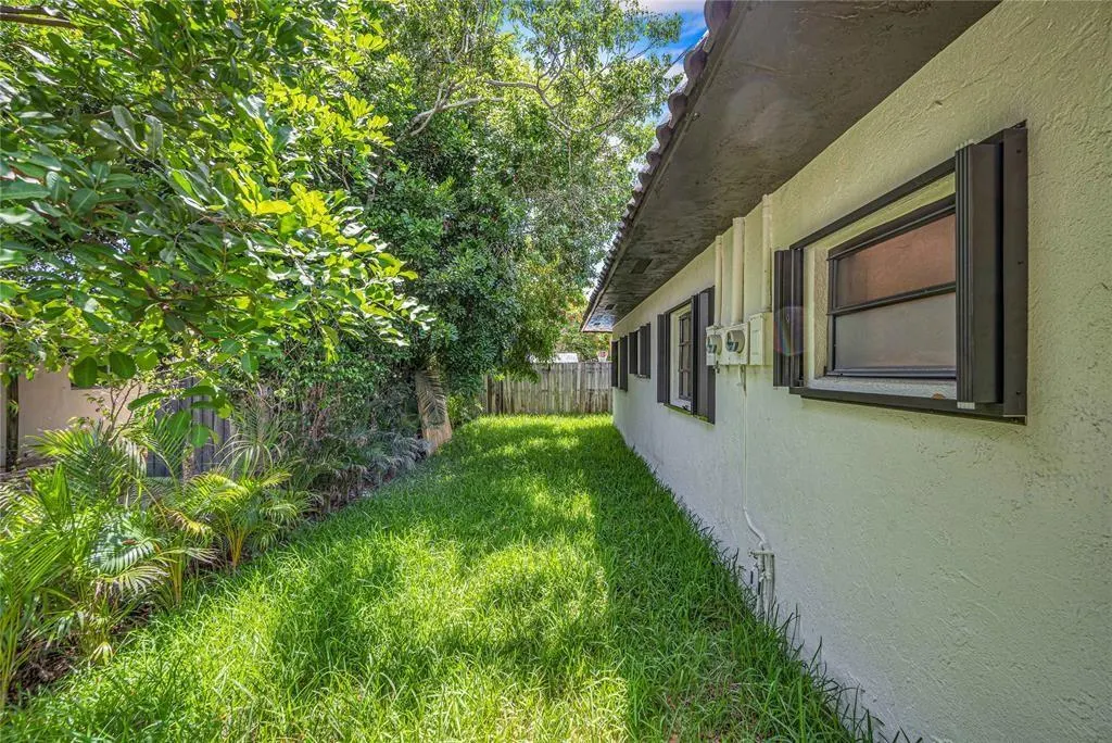 401 SE 14th St