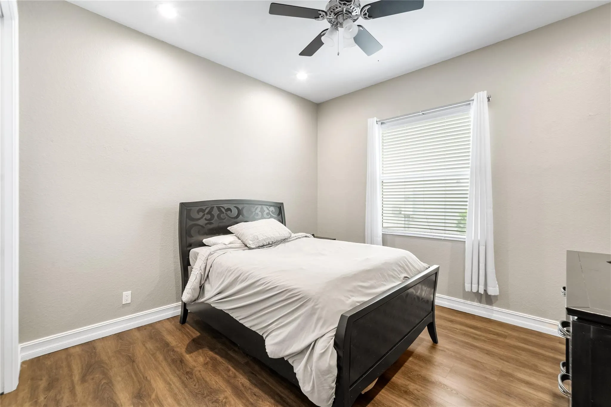 12014 NW 79th Ct