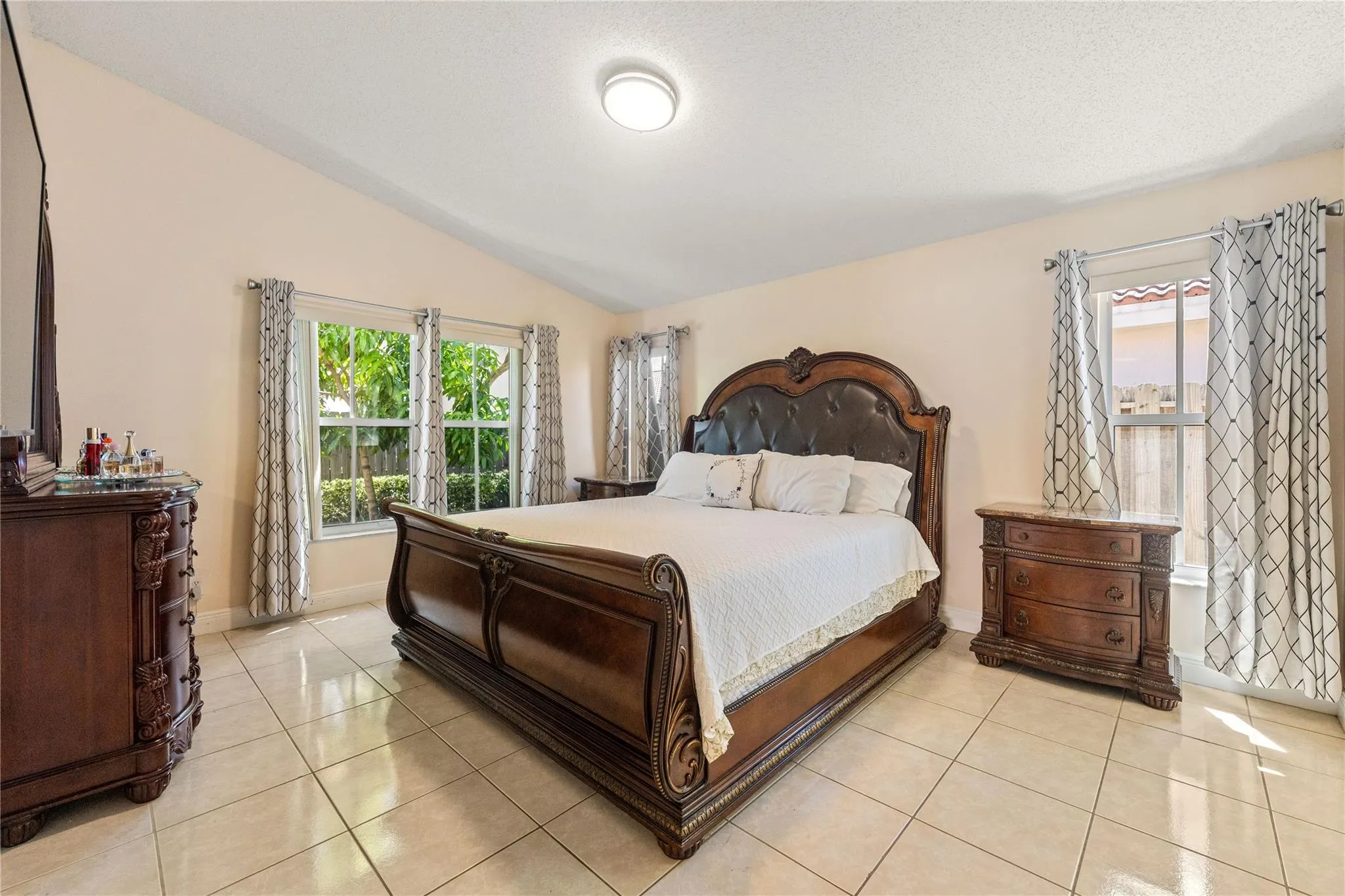 3070 Martello Dr