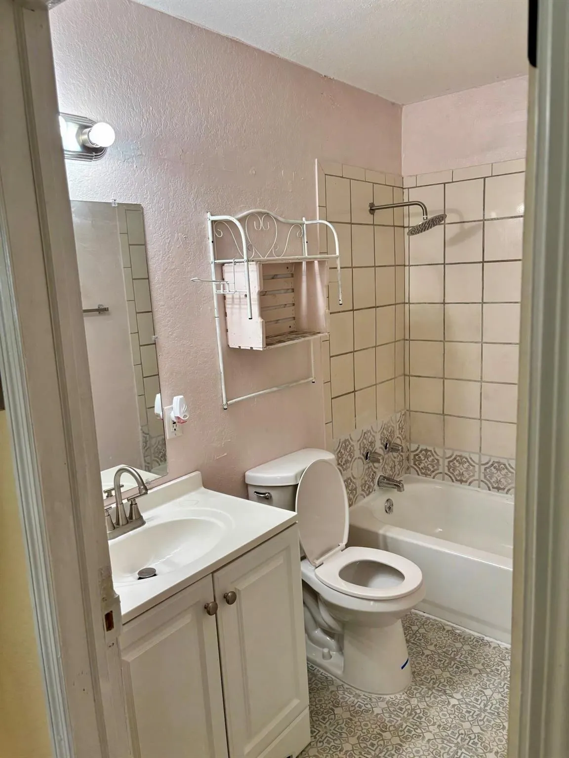 714 Seminole Ave