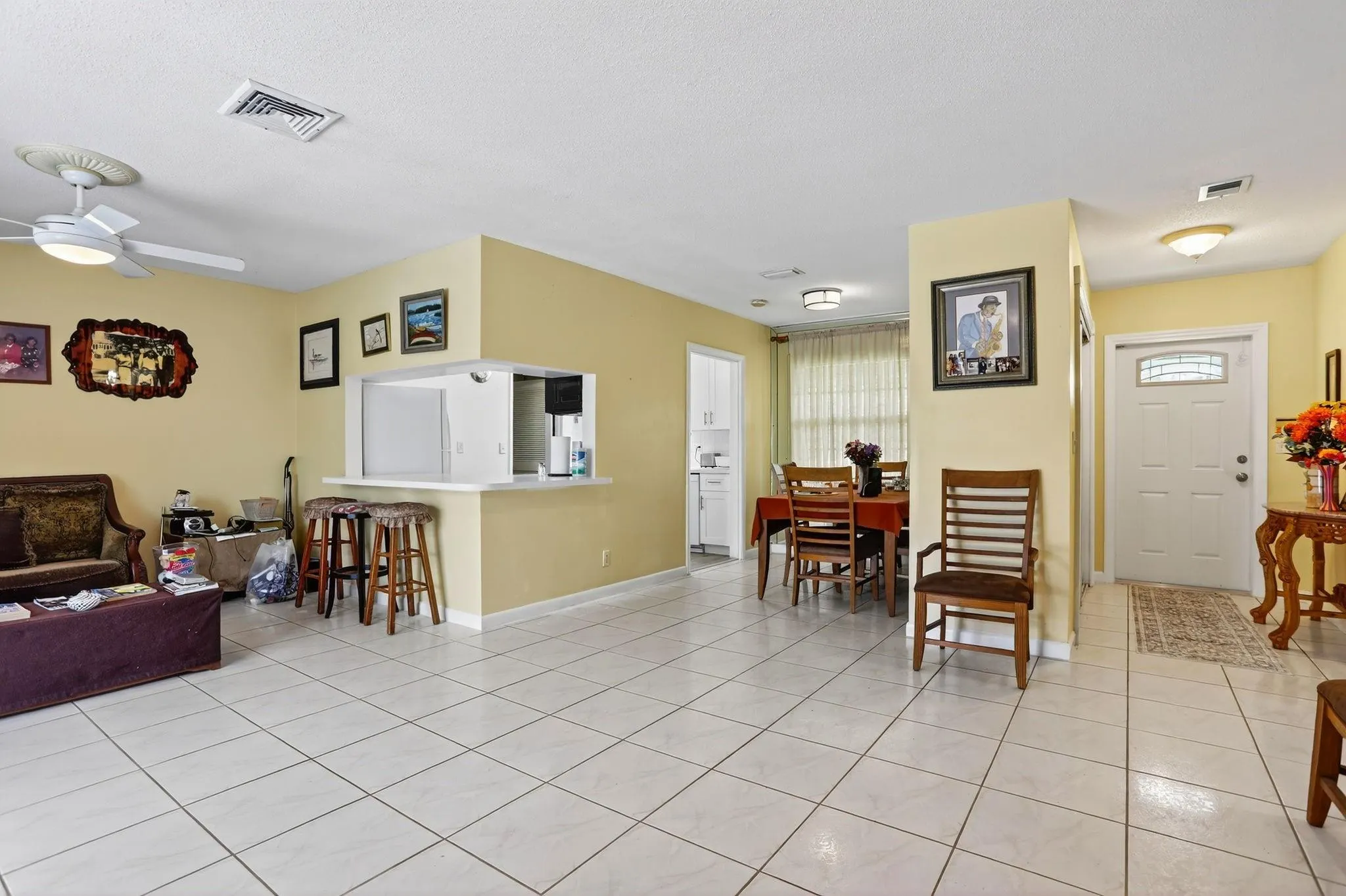 3504 NW 85th Ave