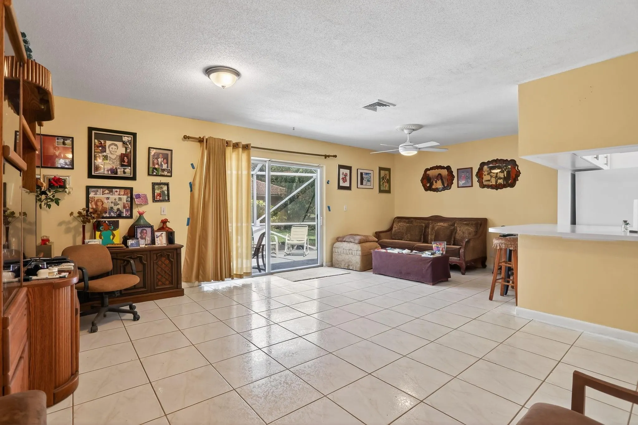 3504 NW 85th Ave