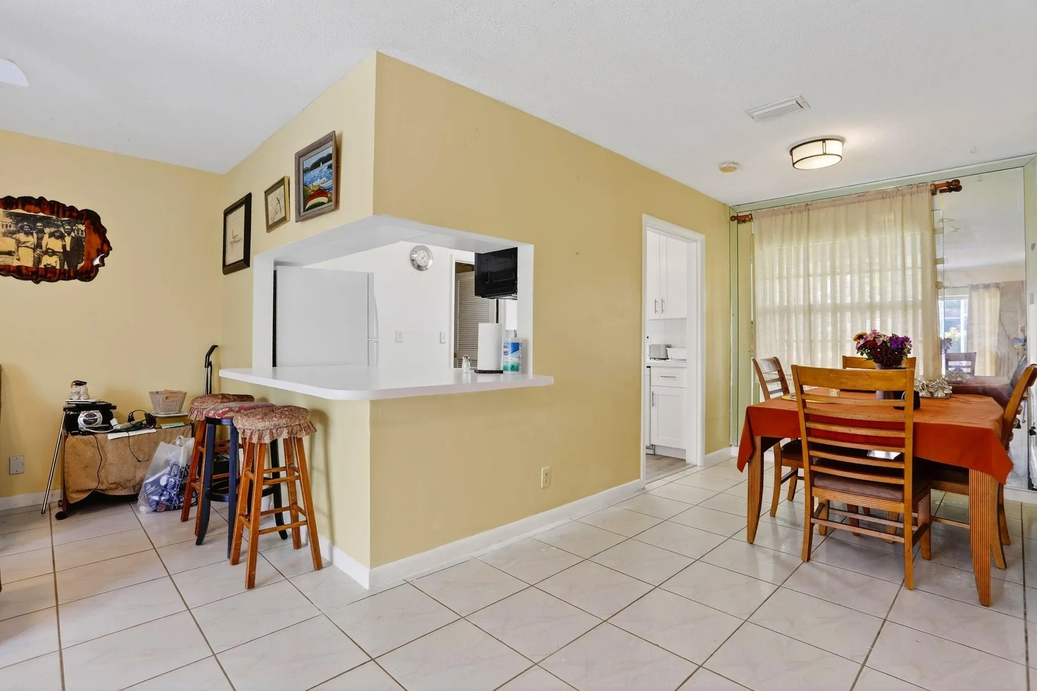 3504 NW 85th Ave