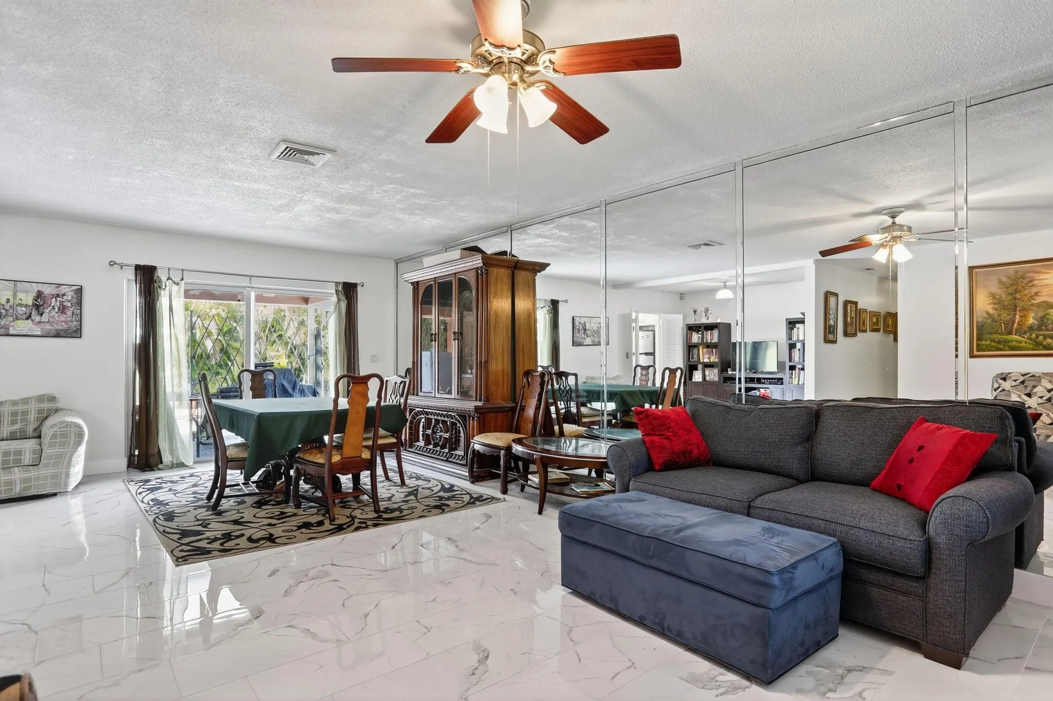3504 NW 85th Ave