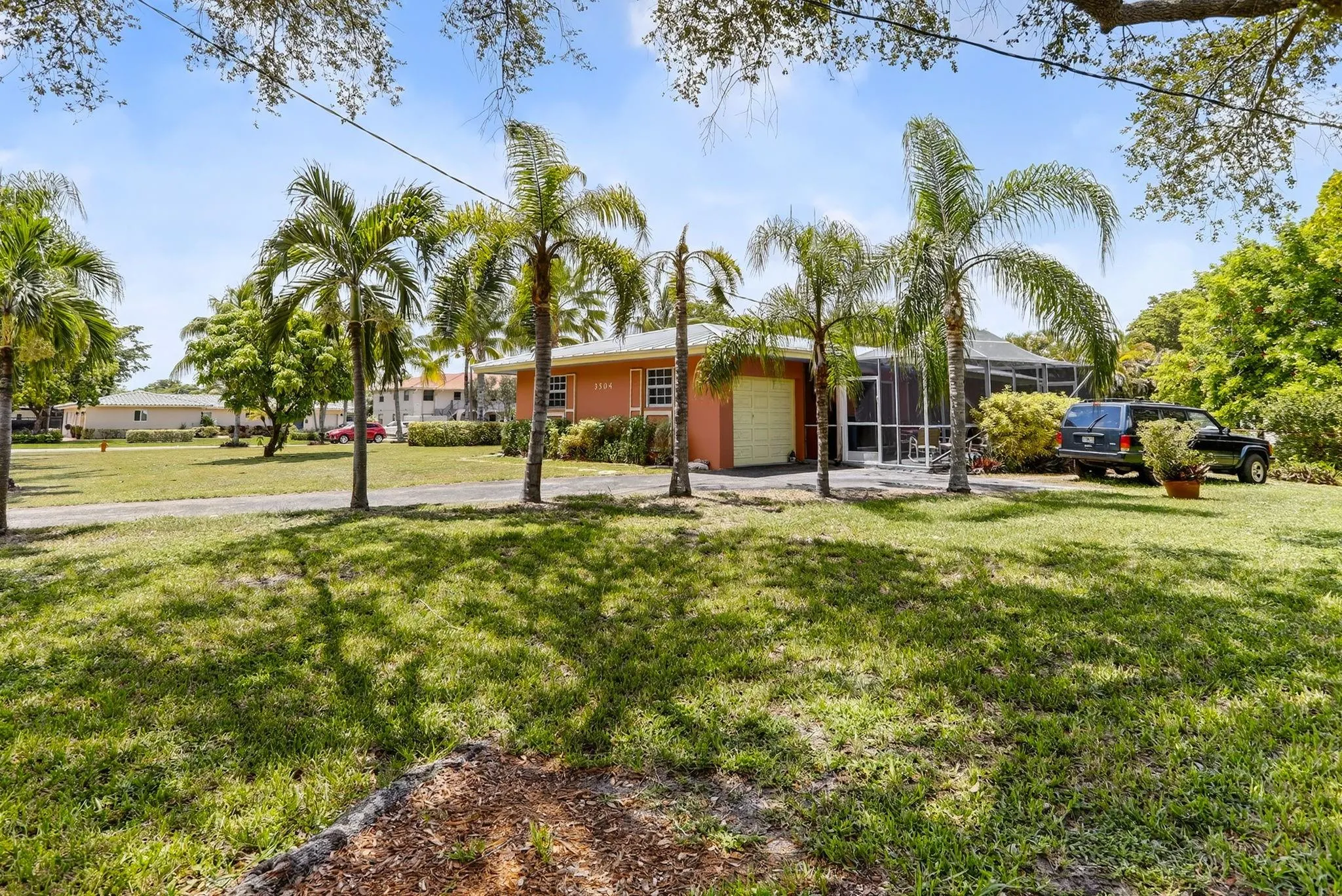3504 NW 85th Ave