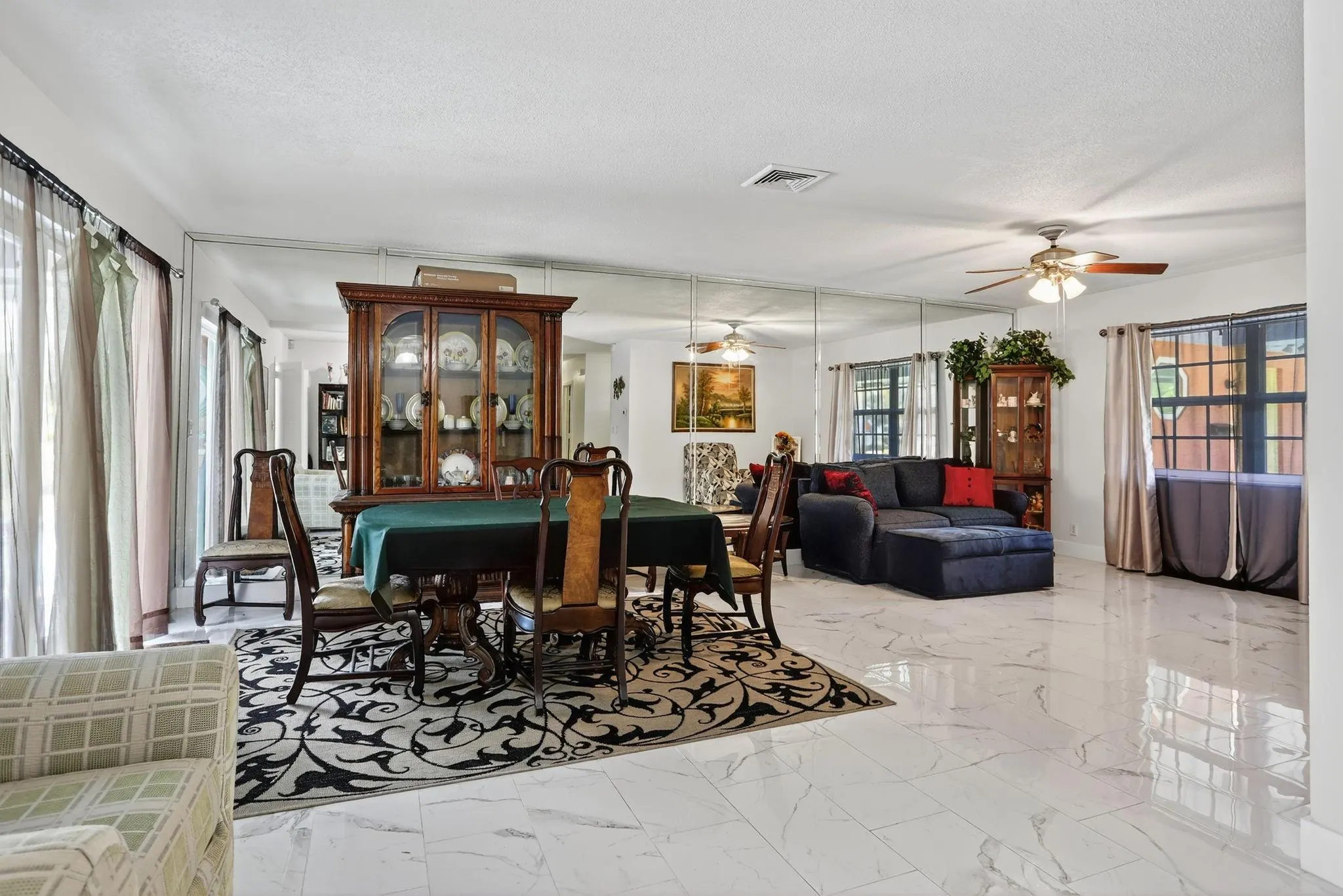 3504 NW 85th Ave