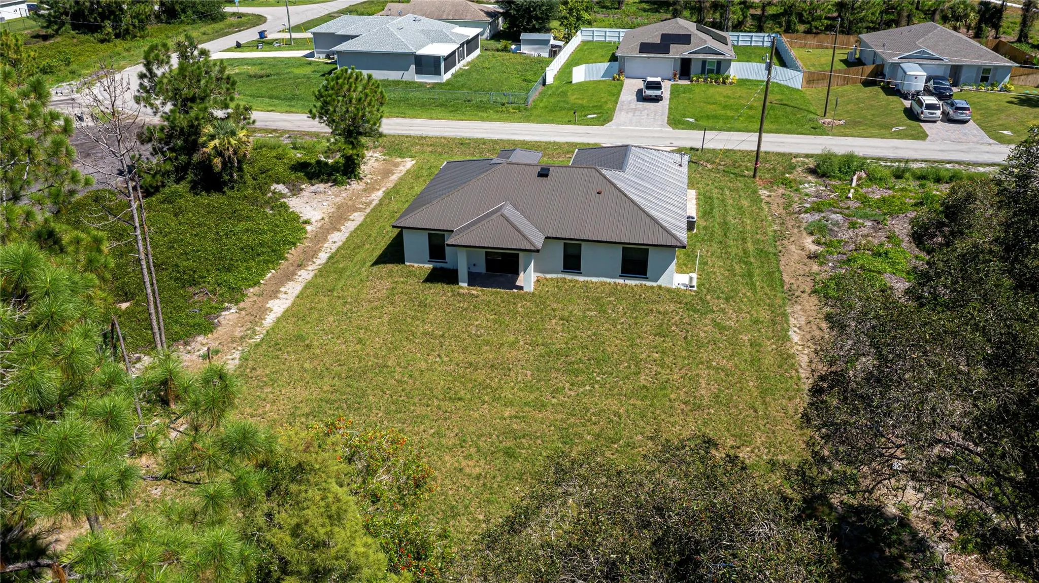 662 Foxchase Dr