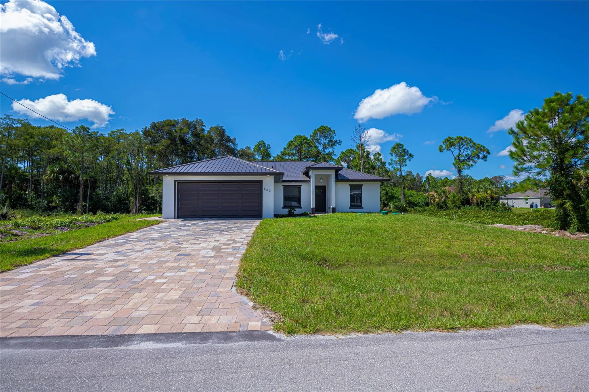 662 Foxchase Dr