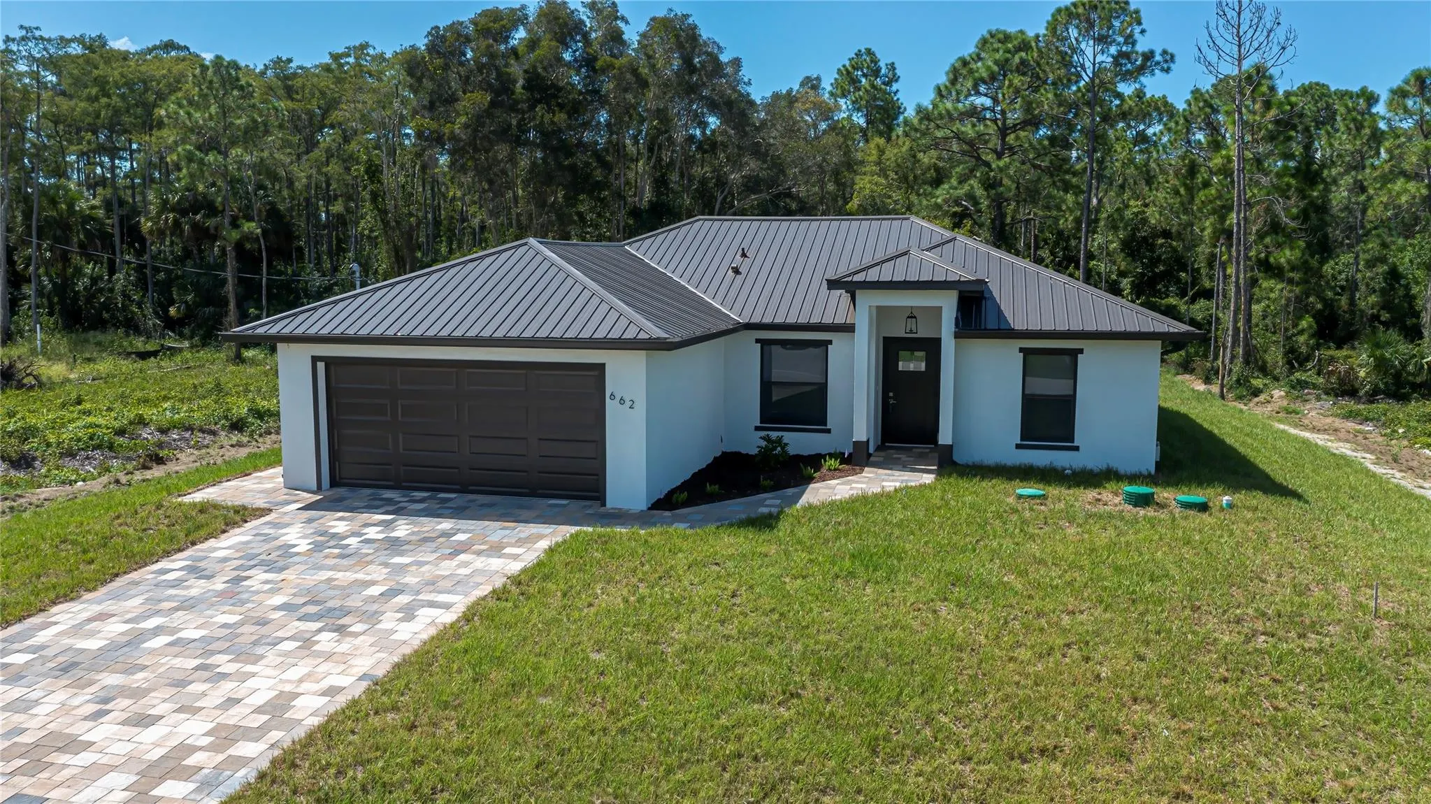 662 Foxchase Dr
