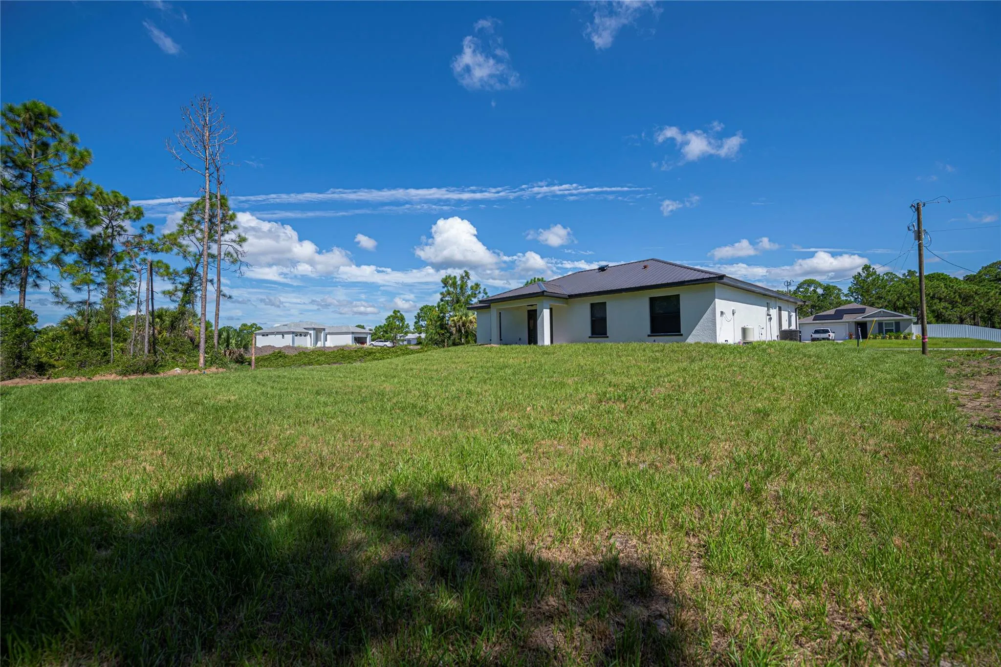 662 Foxchase Dr