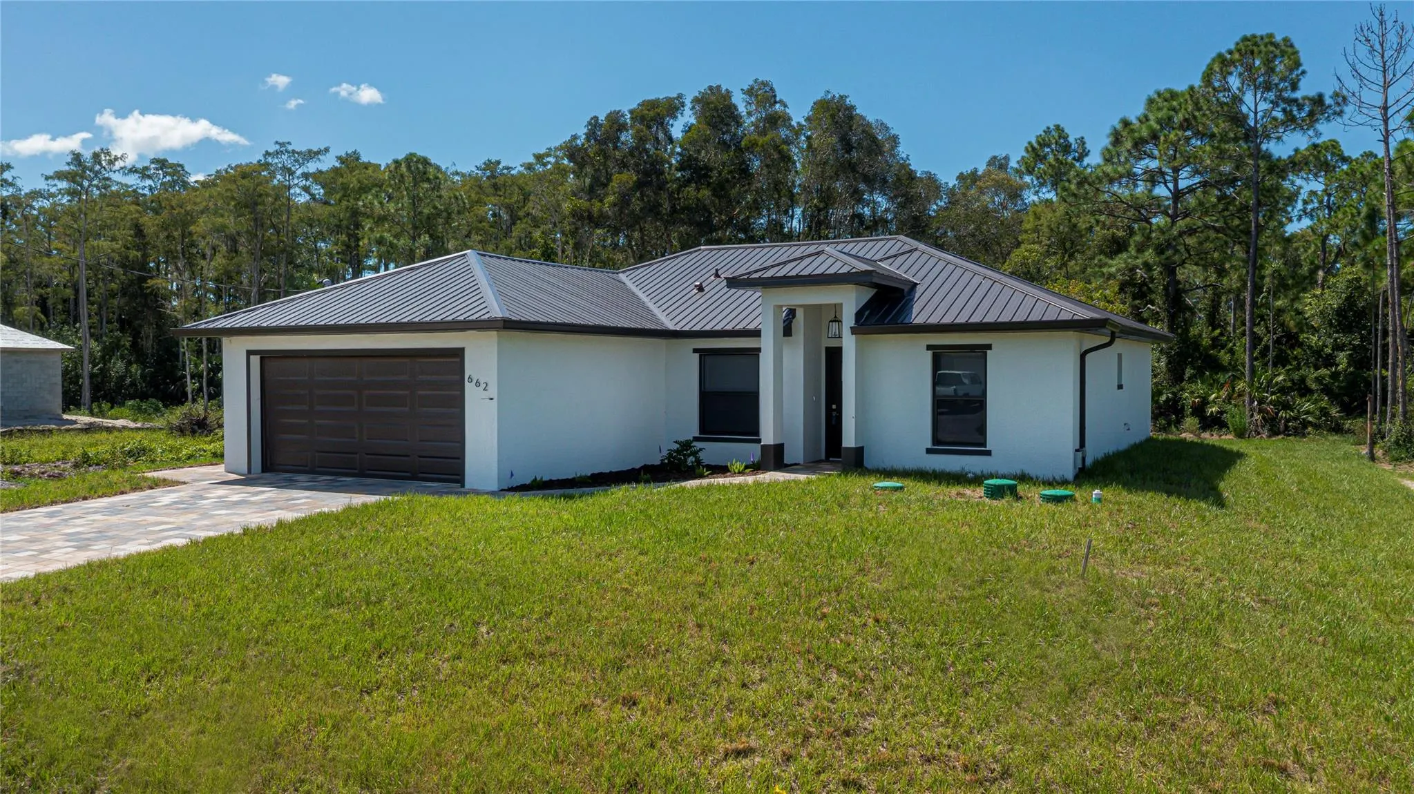 662 Foxchase Dr