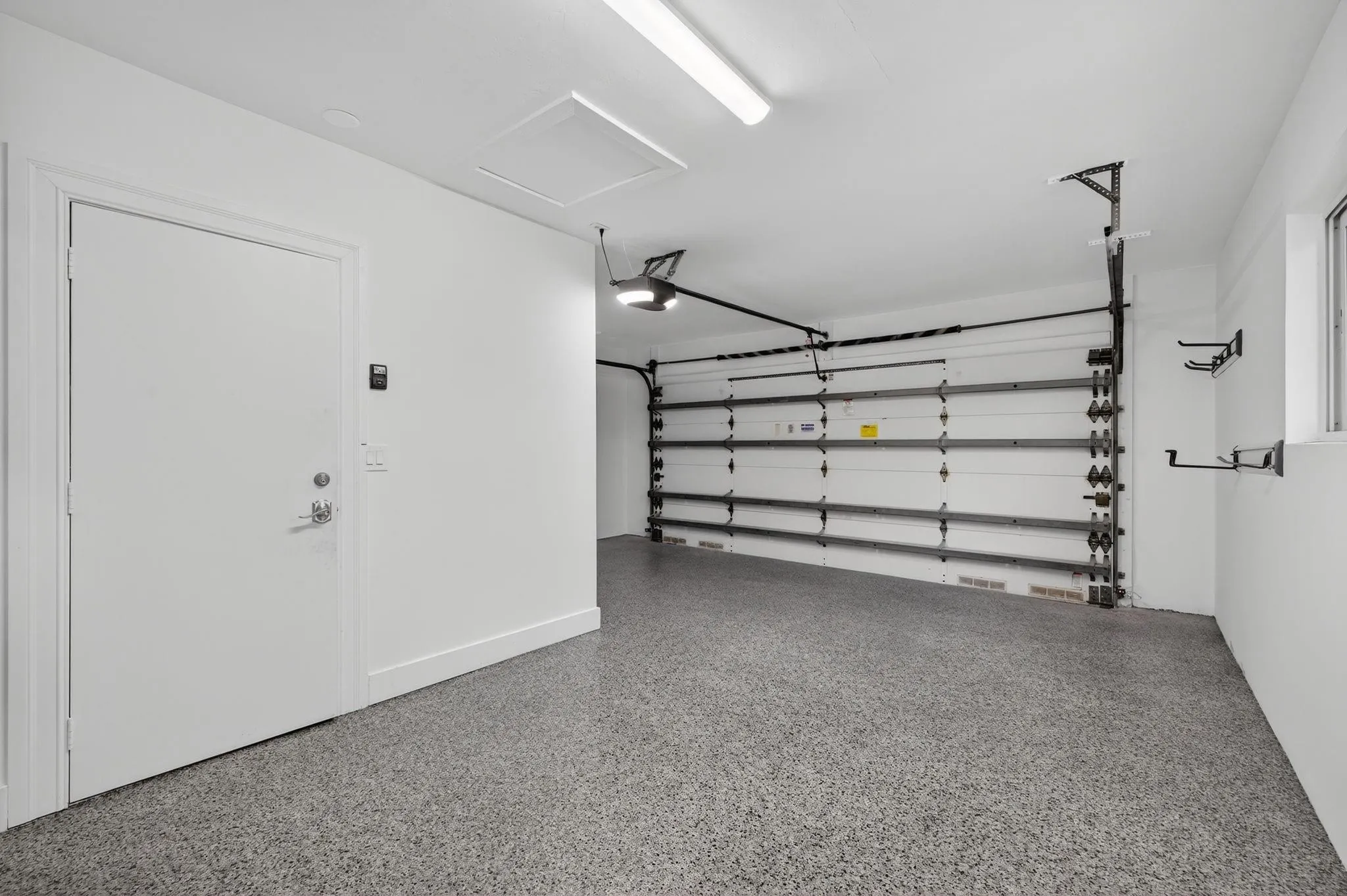 990 SE 7th Ave