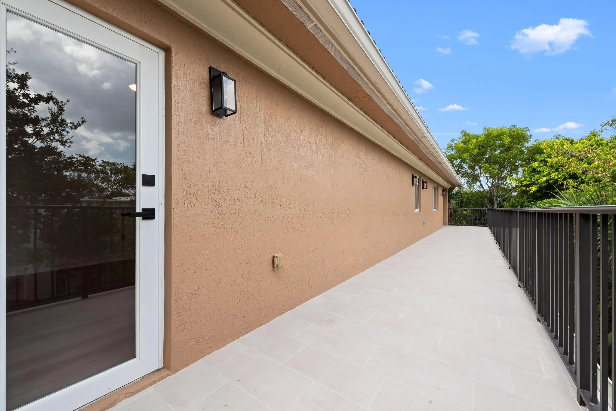 1719 SW 23rd St, #1719