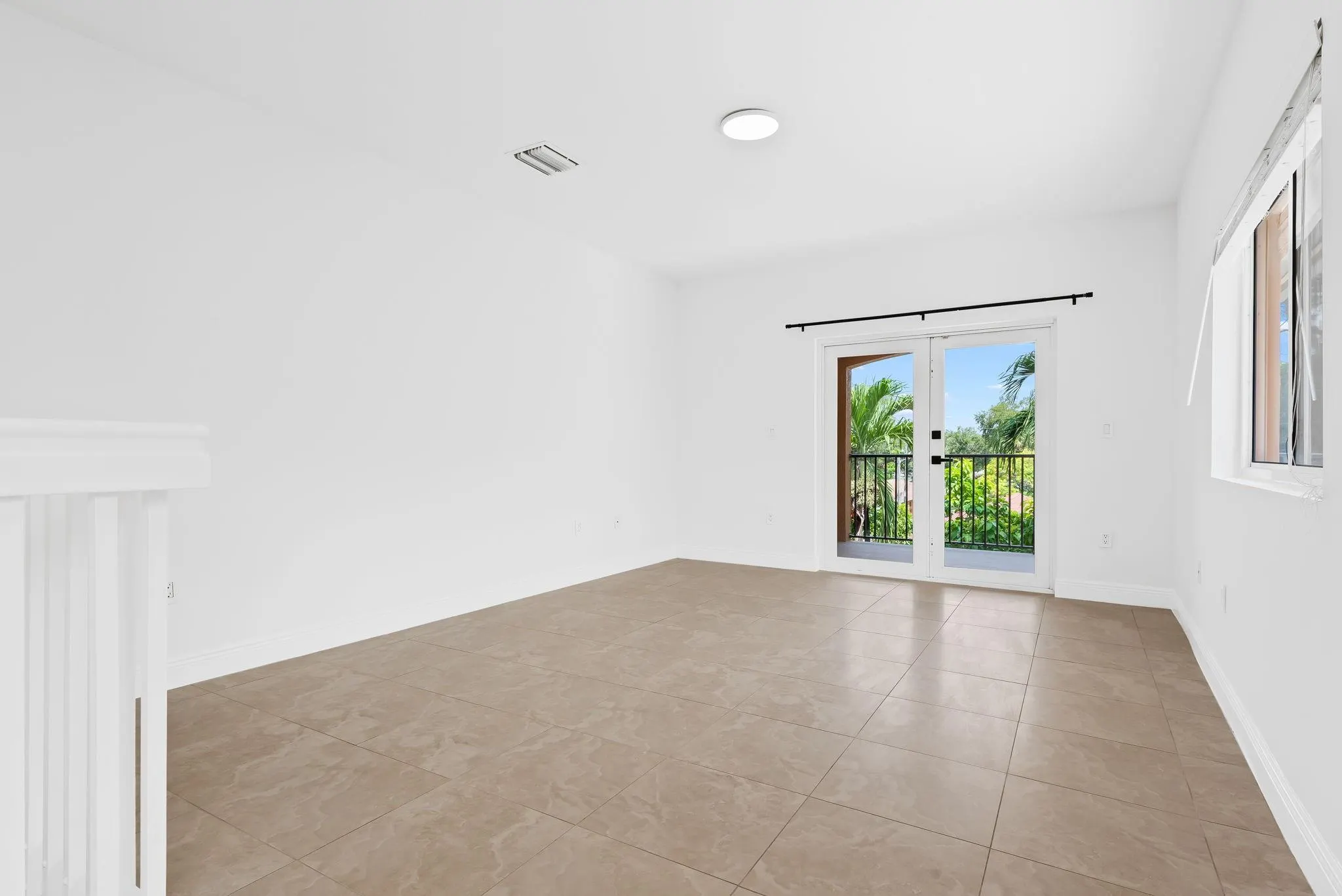 1719 SW 23rd St, #1719