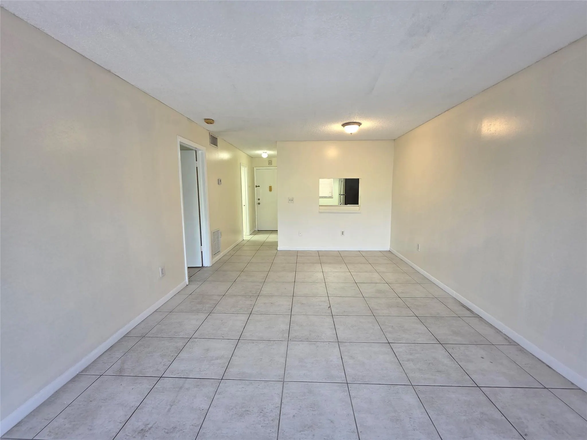 2800 NW 56th Ave, #E302