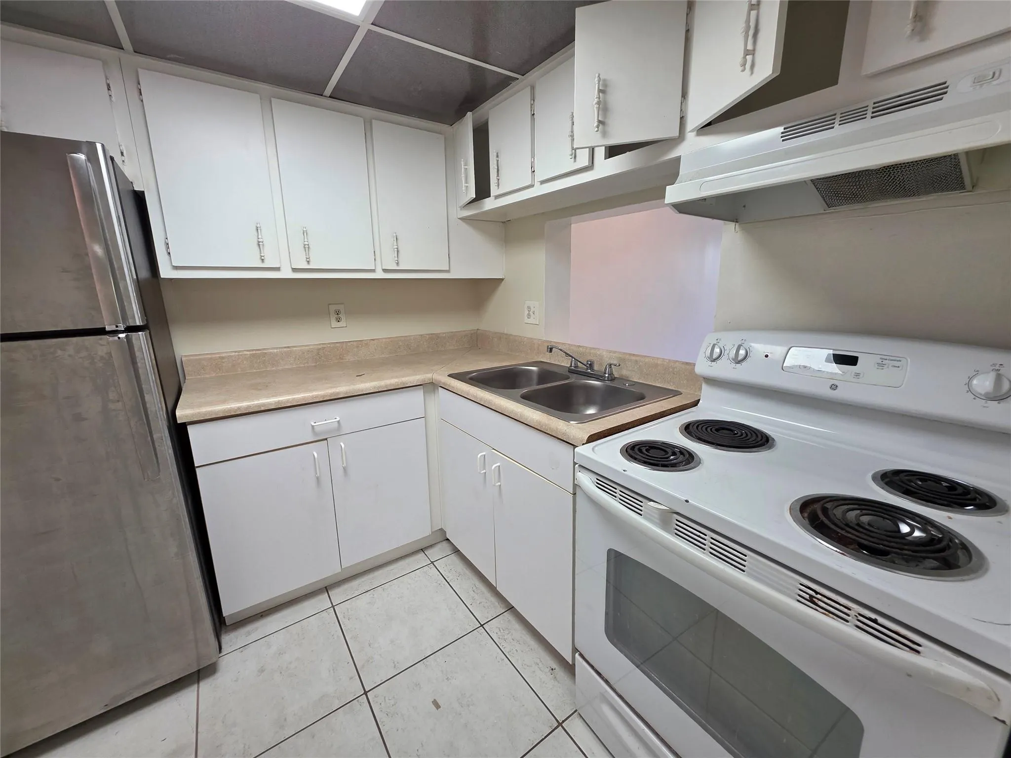 2800 NW 56th Ave, #E302