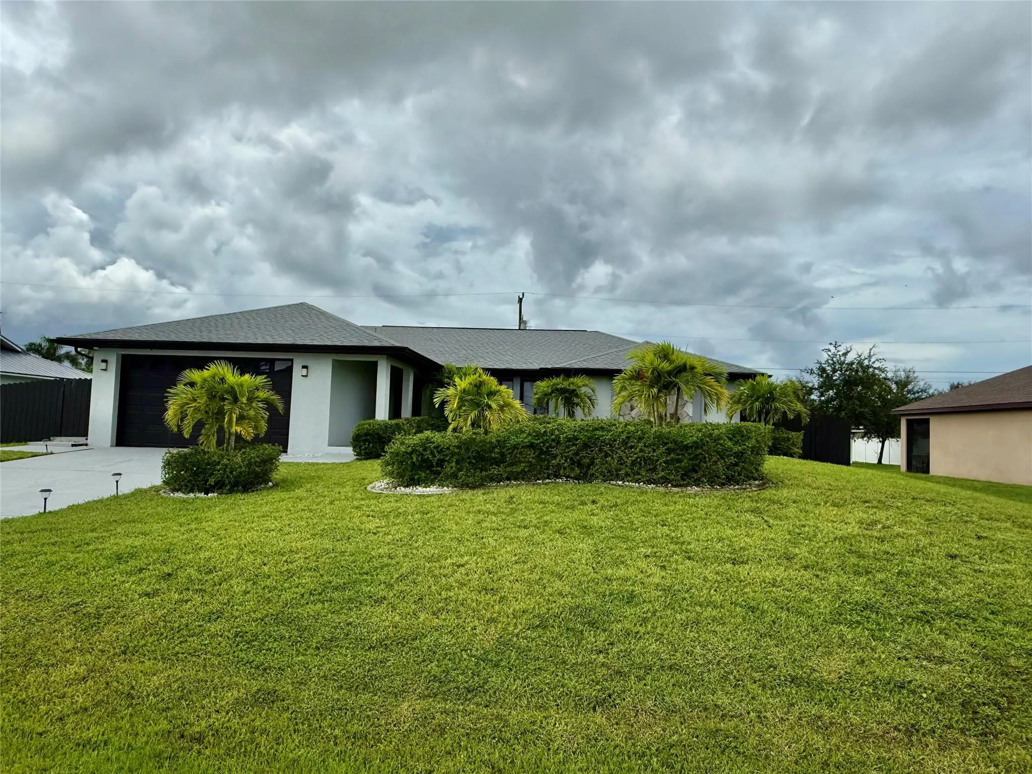 1020 SW 11th Ct
