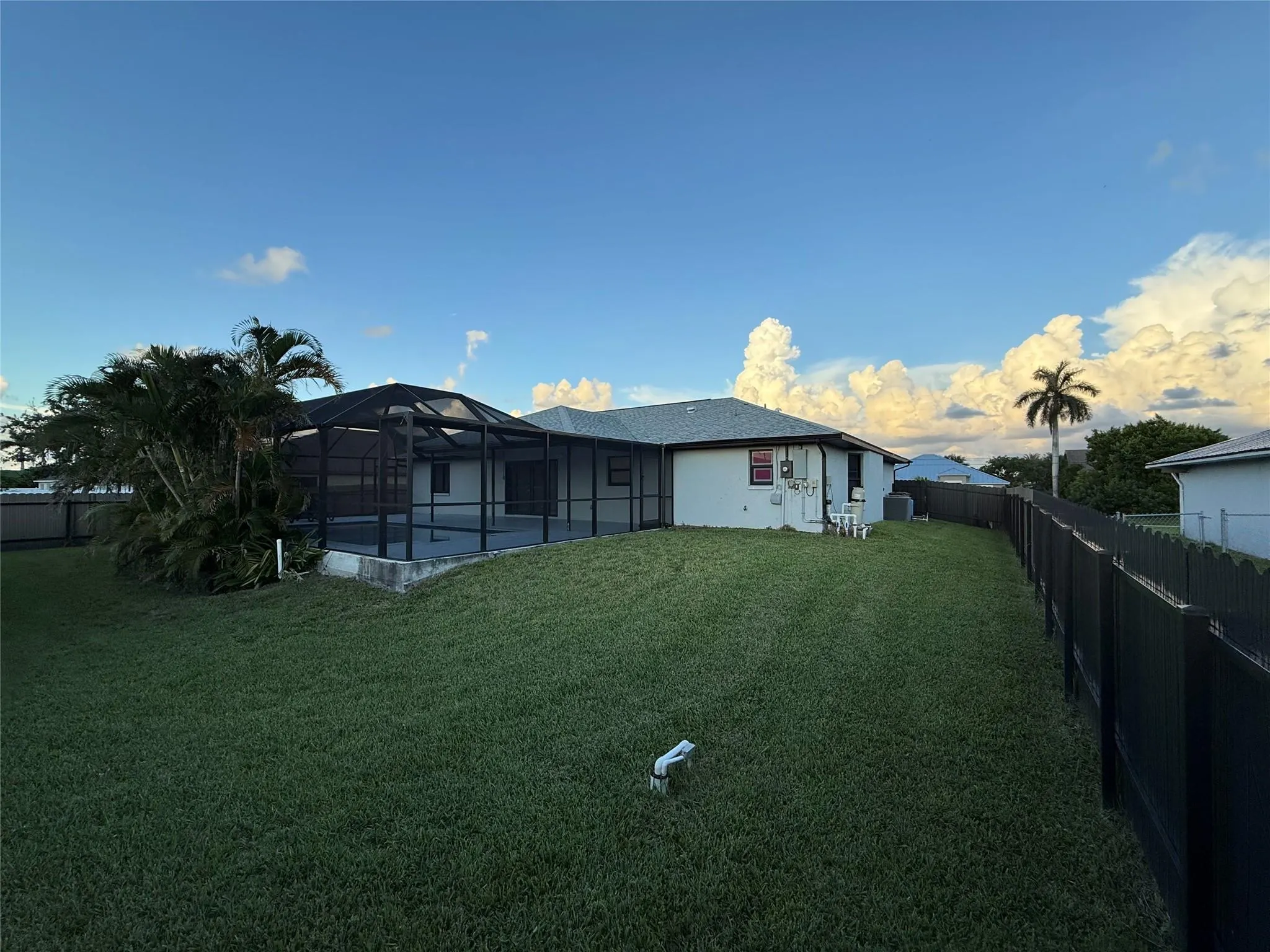 1020 SW 11th Ct