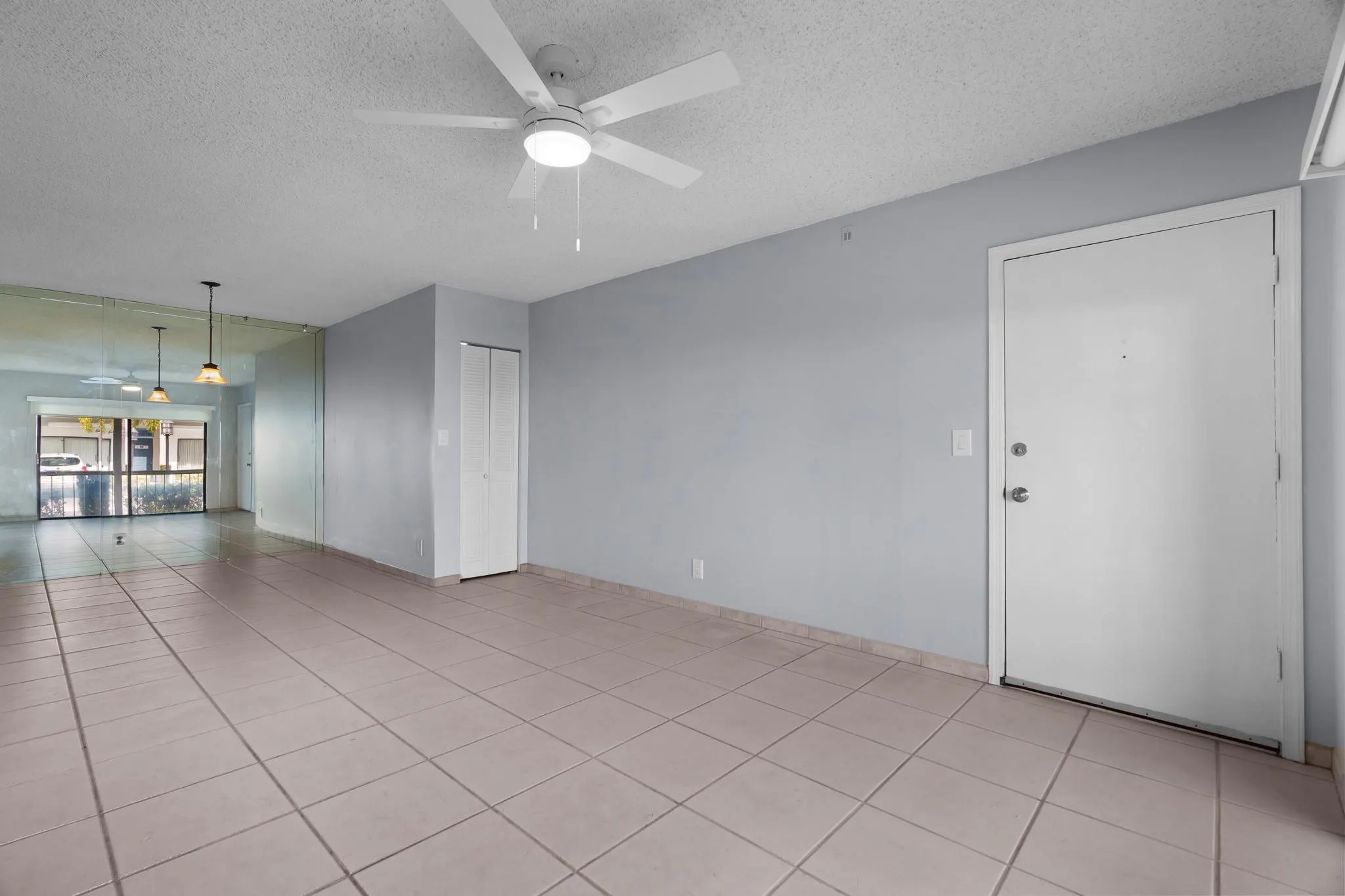 120 Cypress Club Dr, #203