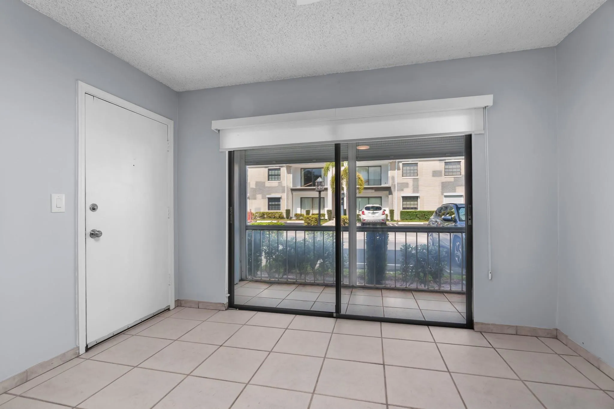 120 Cypress Club Dr, #203