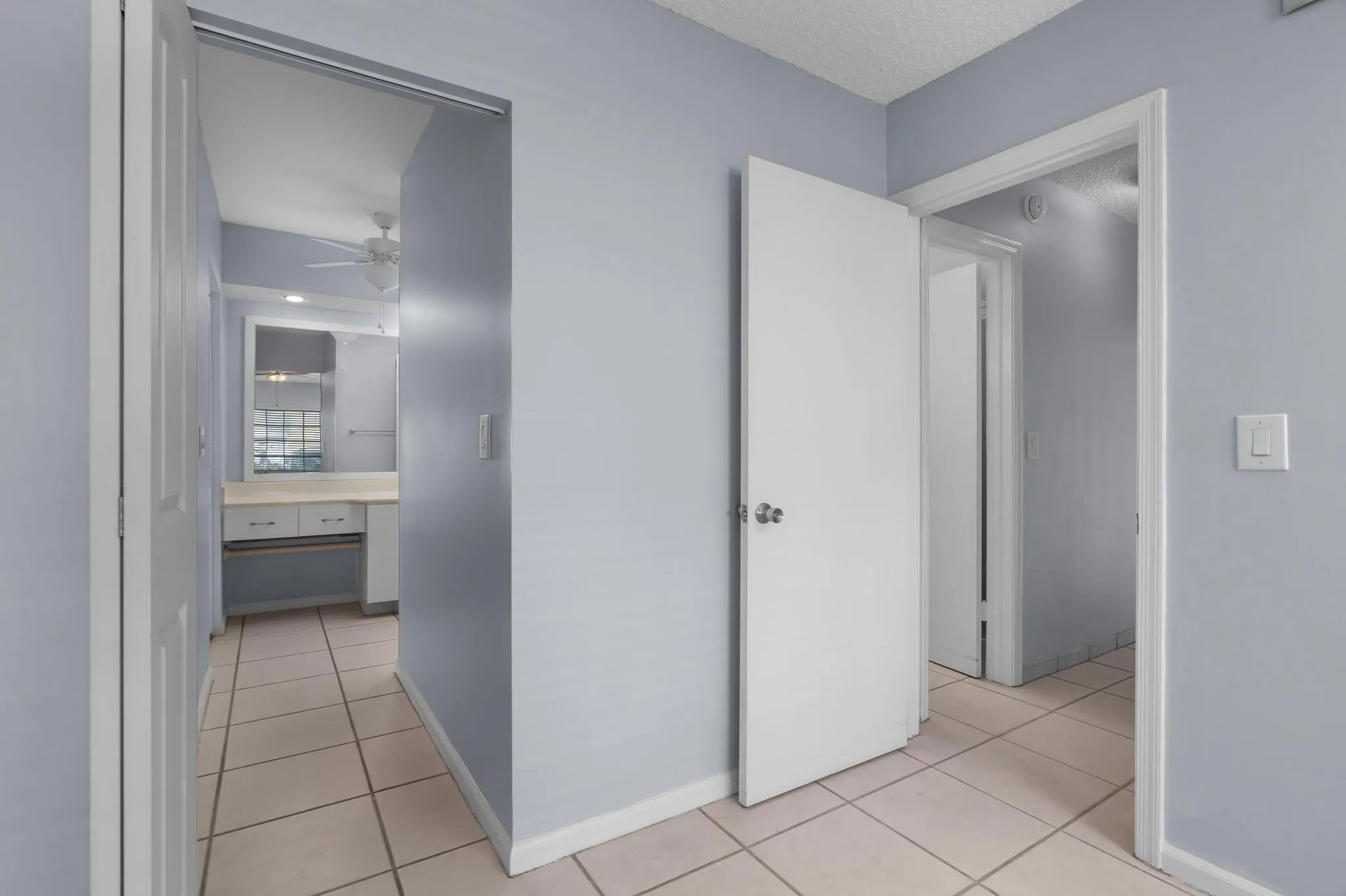 120 Cypress Club Dr, #203