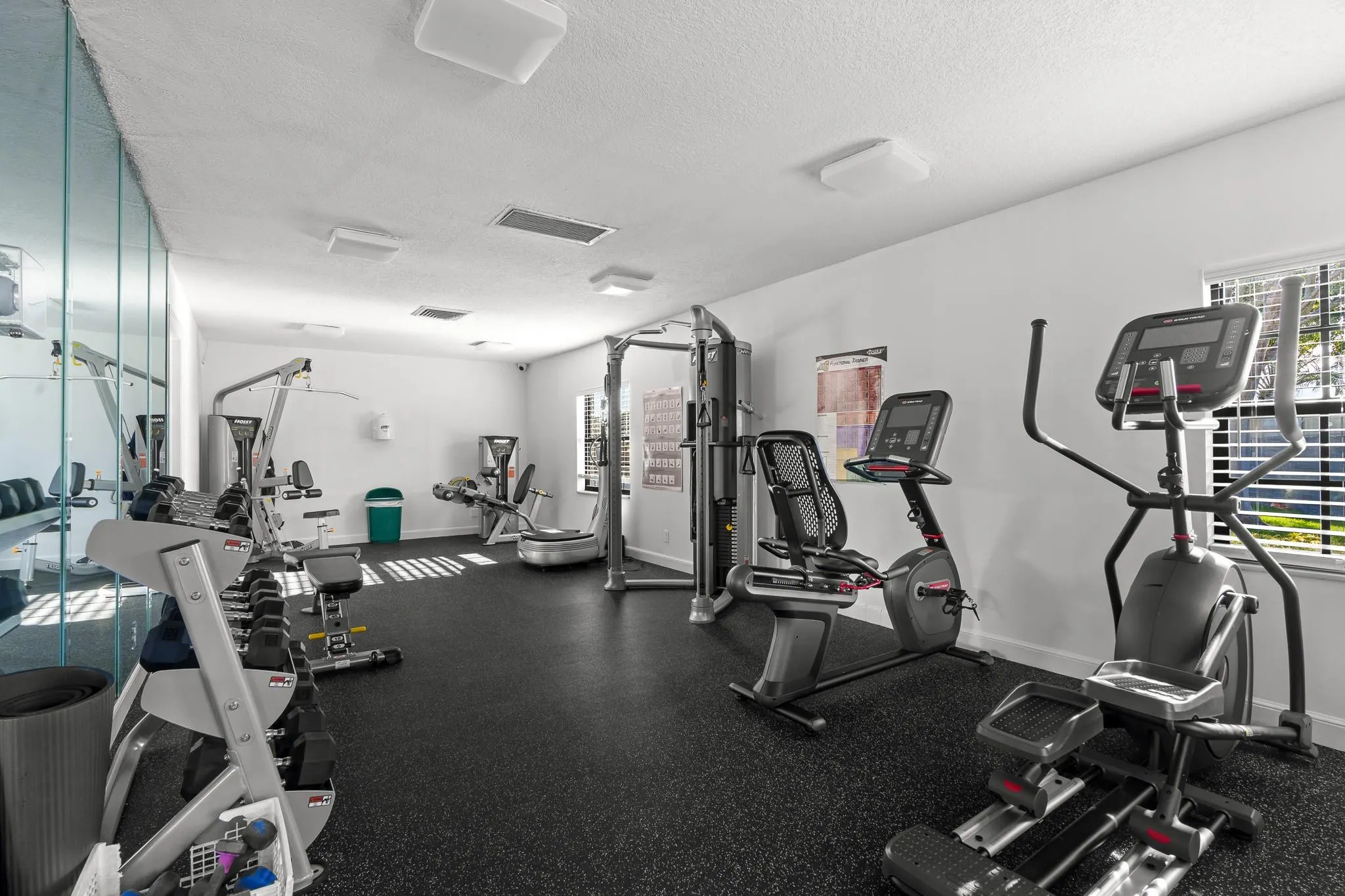120 Cypress Club Dr, #203