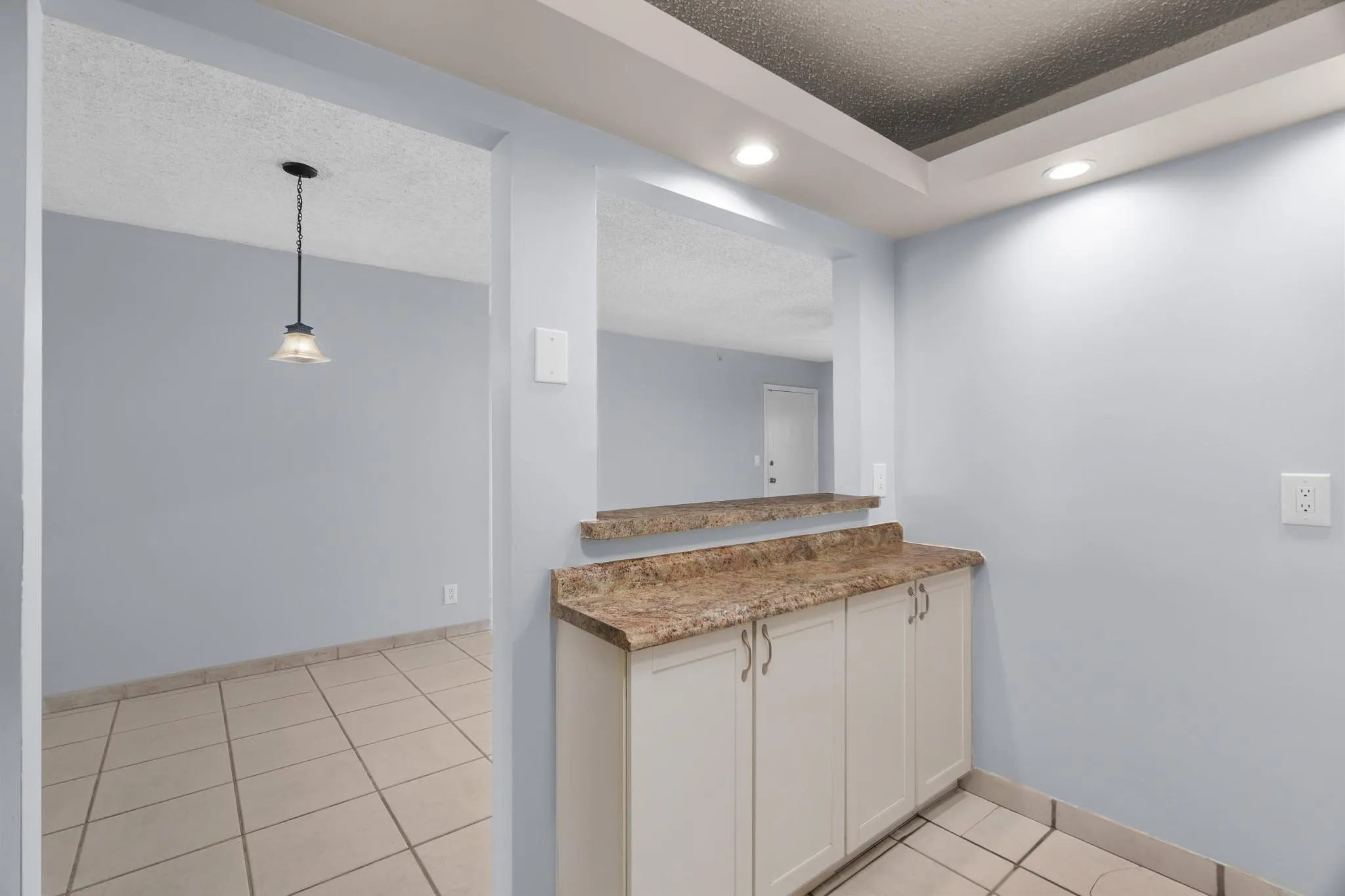 120 Cypress Club Dr, #203