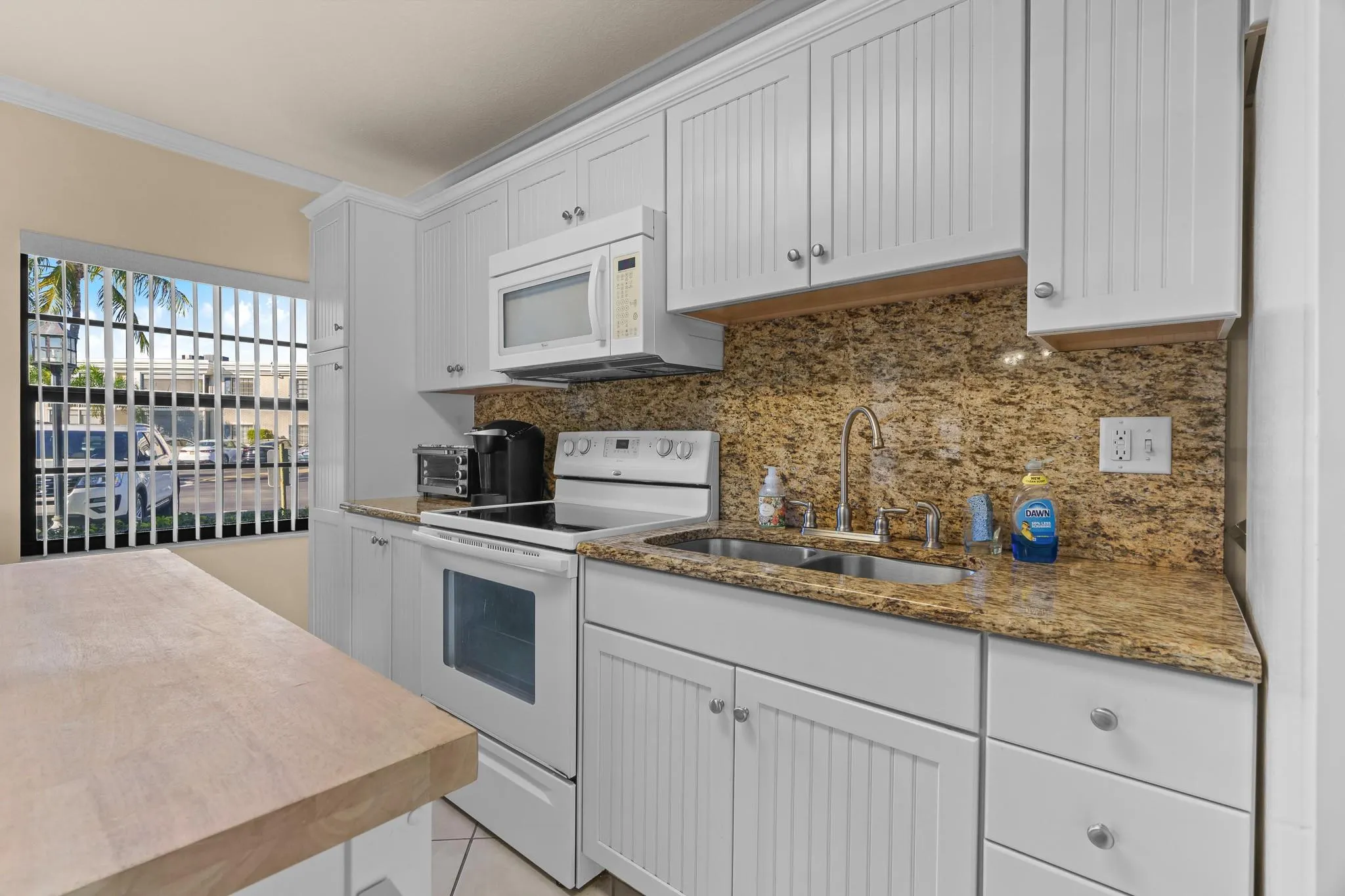 120 Cypress Club Dr, #203