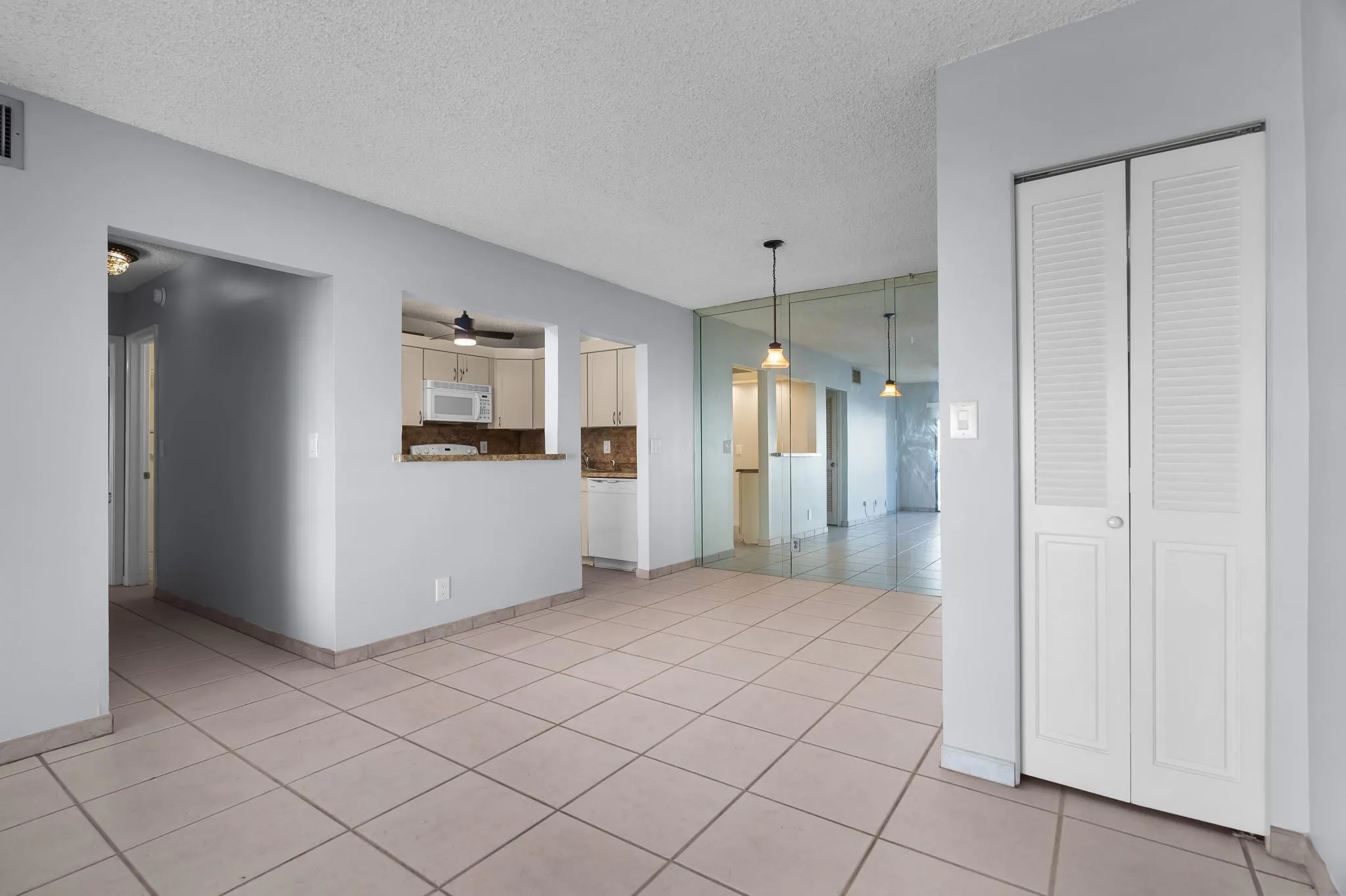 120 Cypress Club Dr, #203