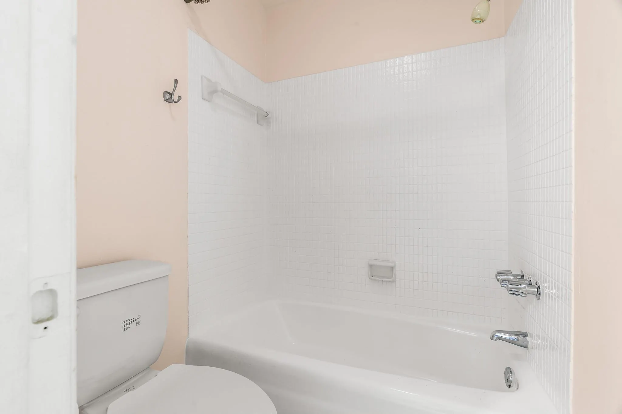 120 Cypress Club Dr, #203
