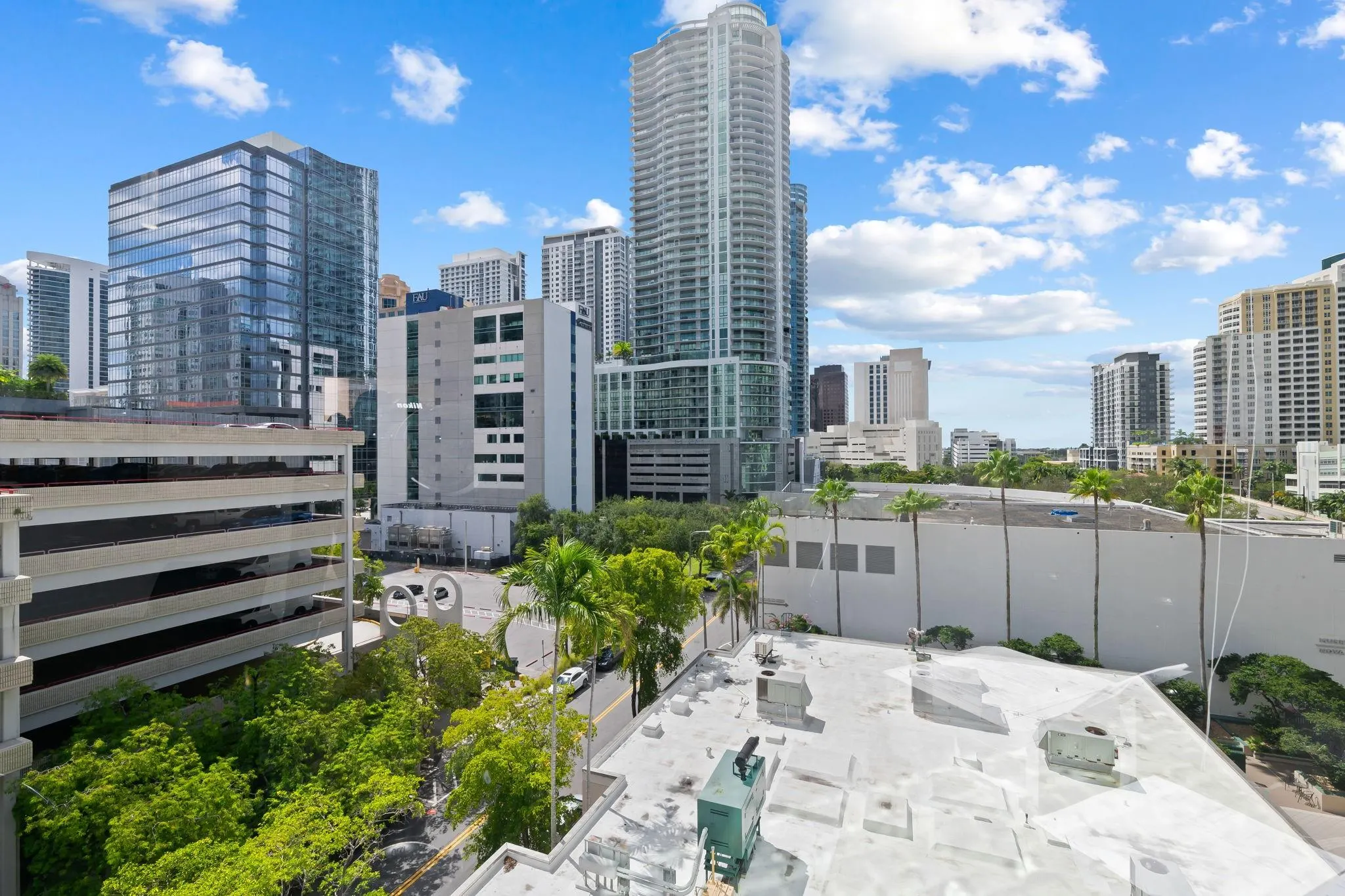 200 S Andrews Ave, #603