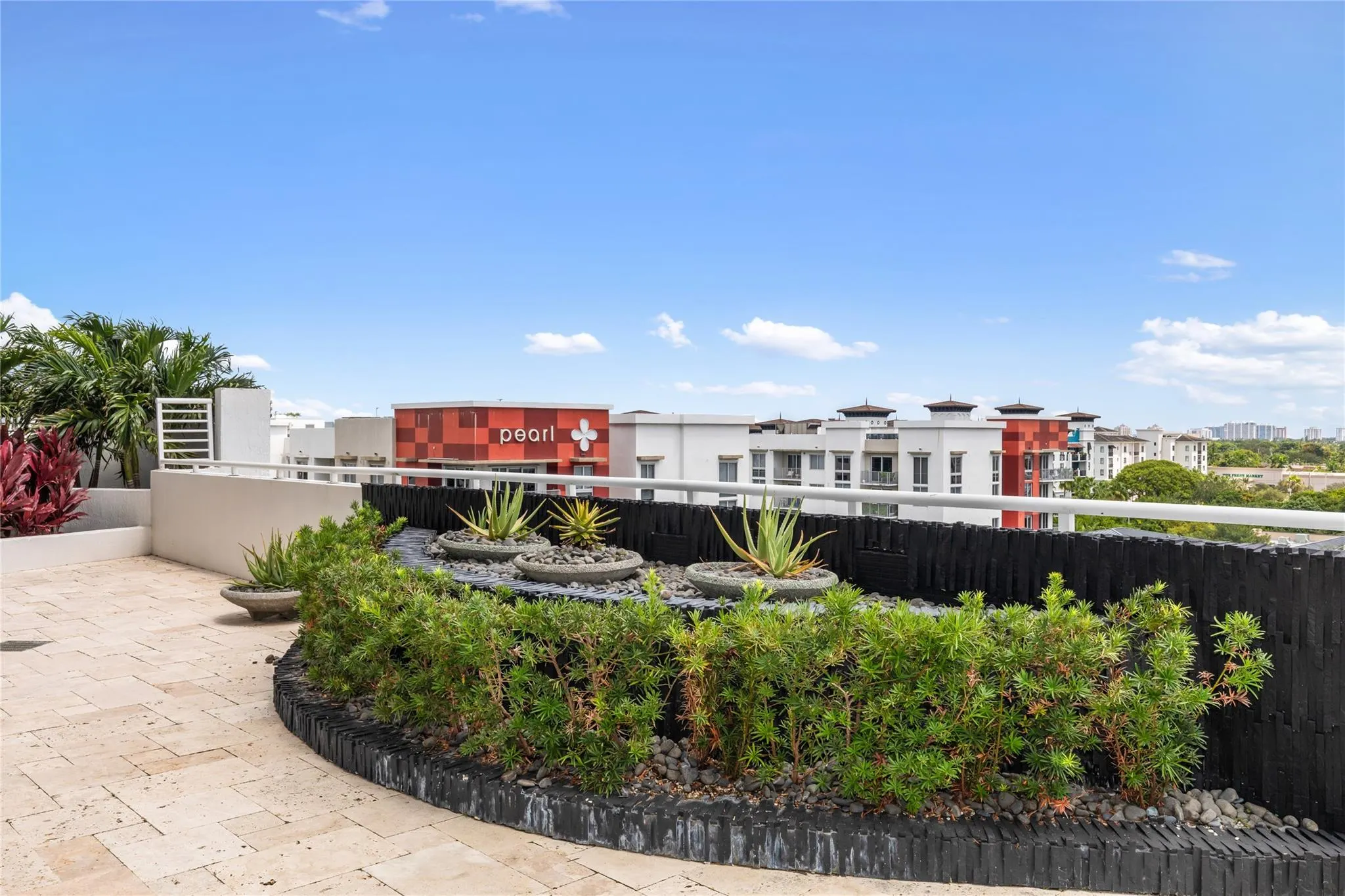 315 NE 3rd Ave, #1808