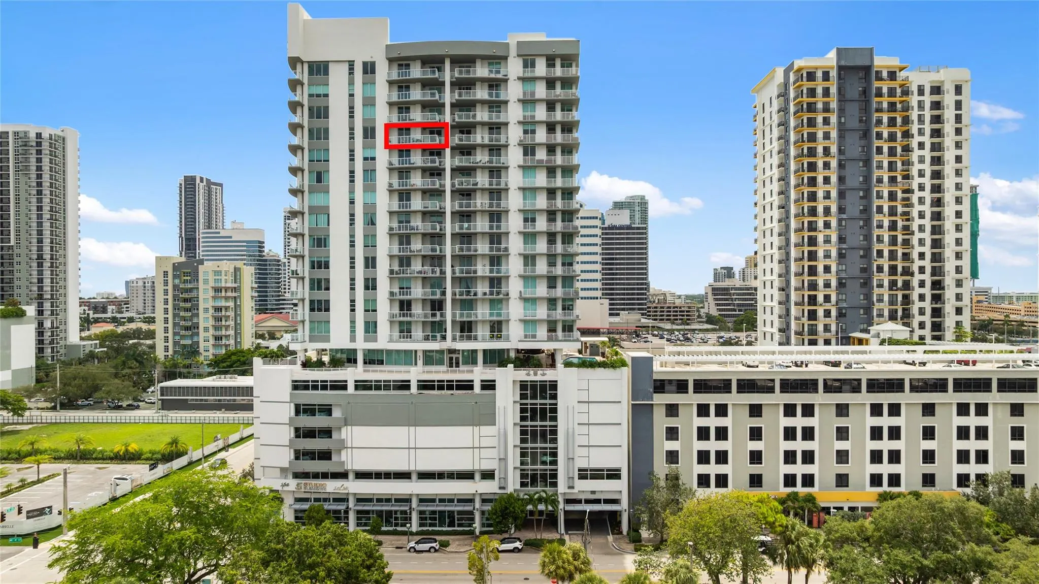315 NE 3rd Ave, #1808