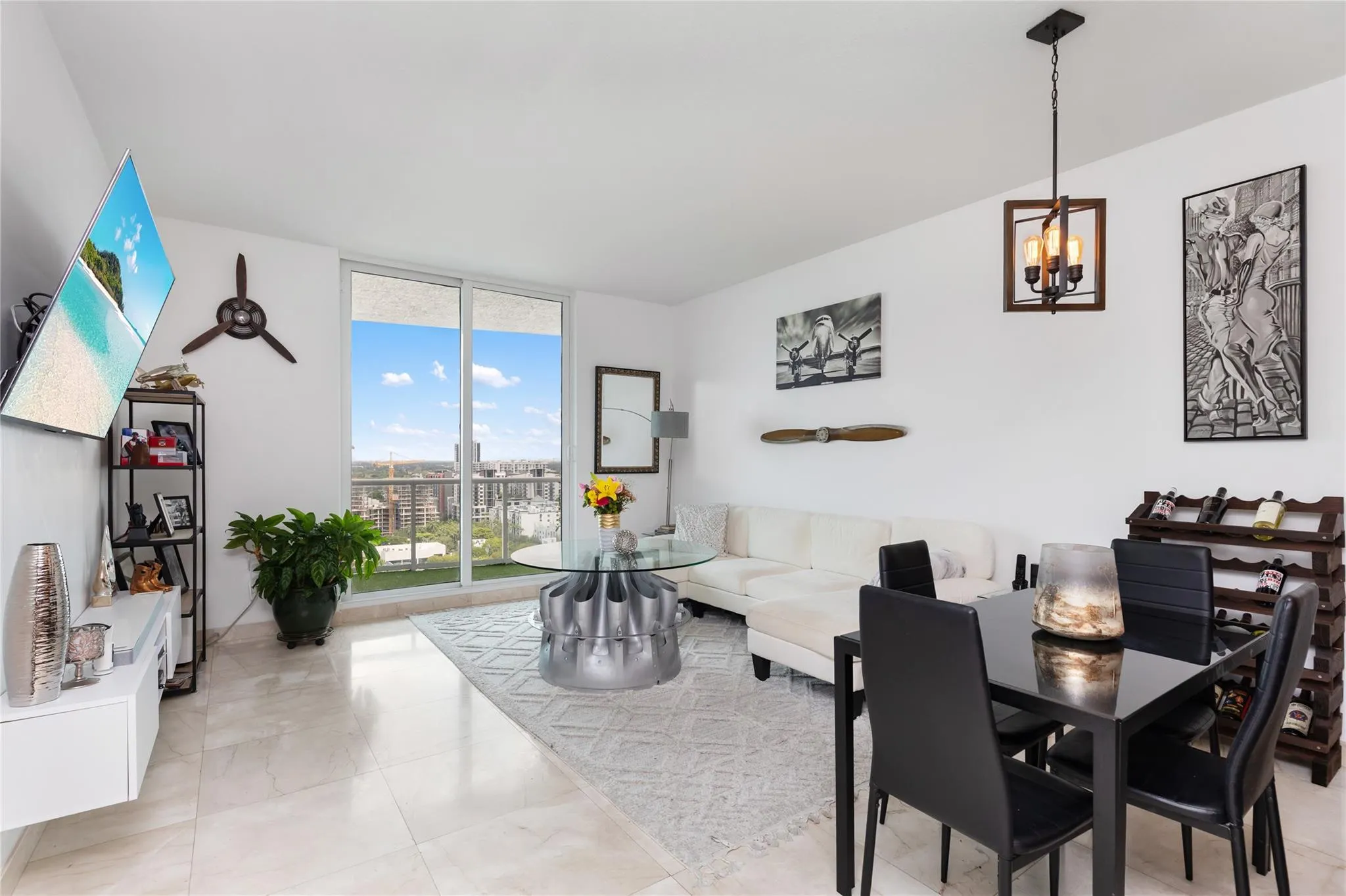 315 NE 3rd Ave, #1808