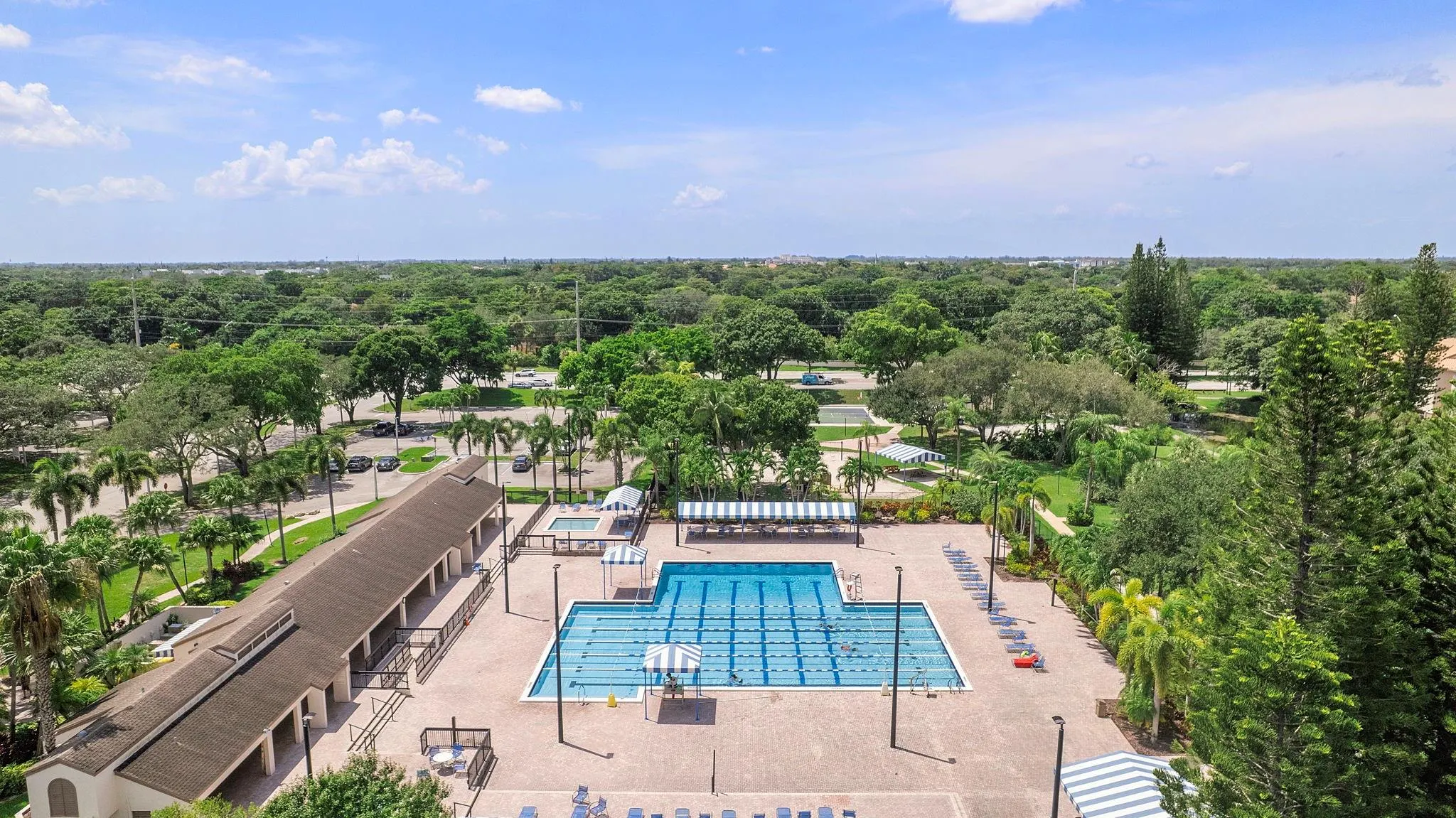 3051 NW 48th Ave, #808