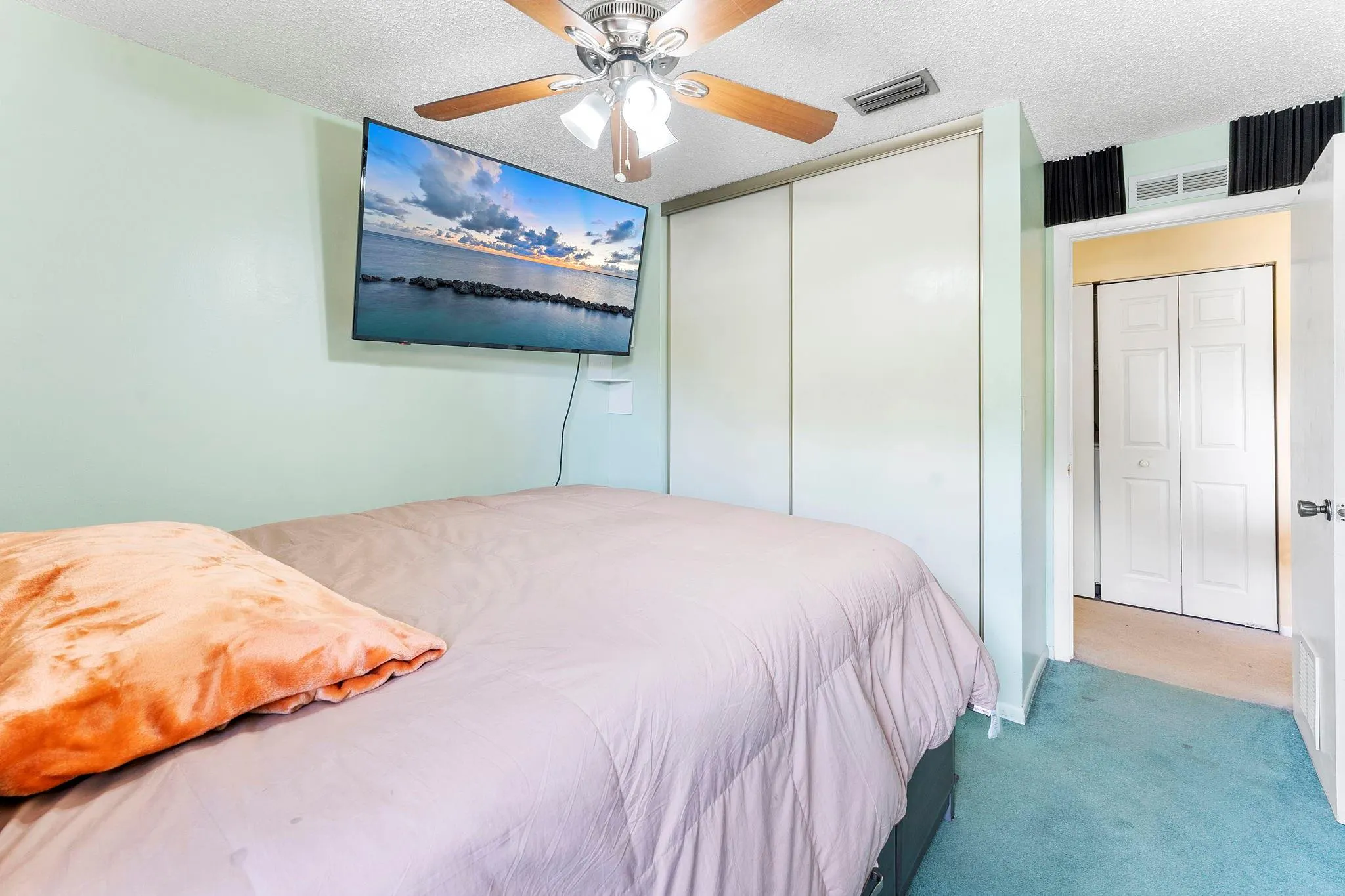 3051 NW 48th Ave, #808