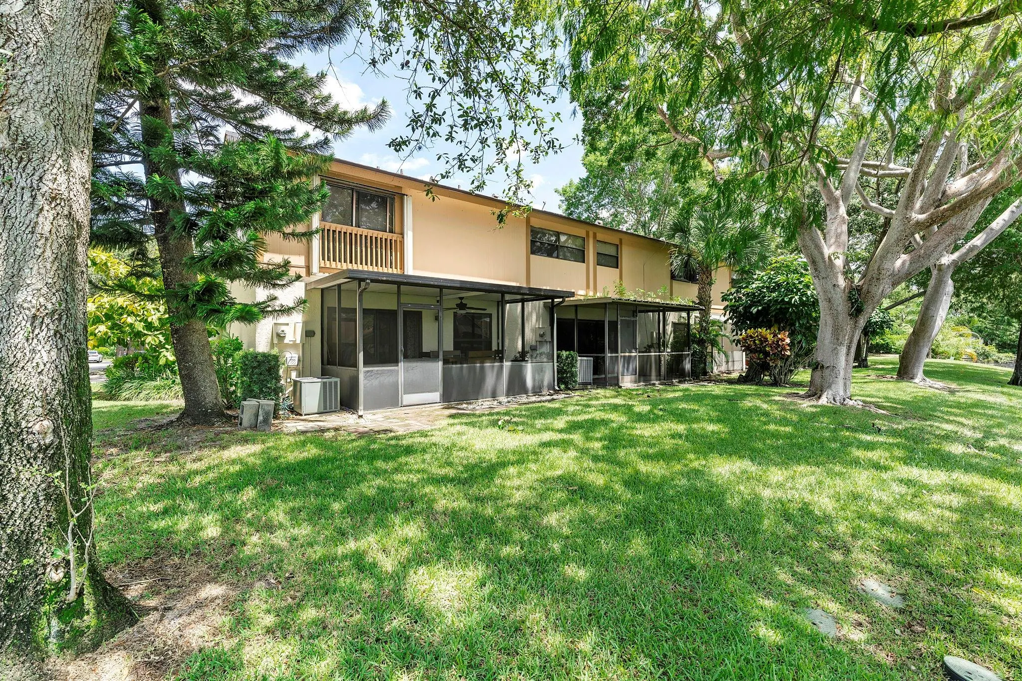 3051 NW 48th Ave, #808