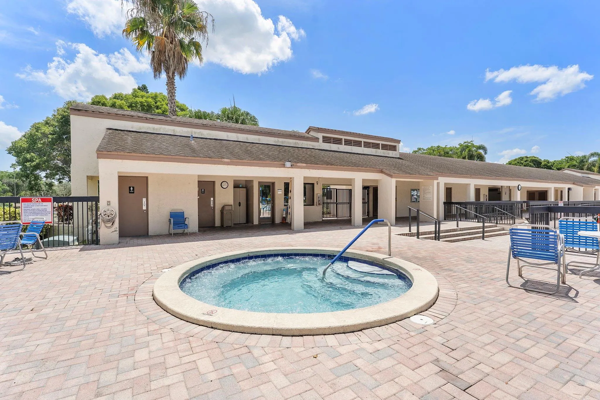 3051 NW 48th Ave, #808