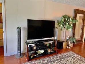9230 Lagoon Pl, #103