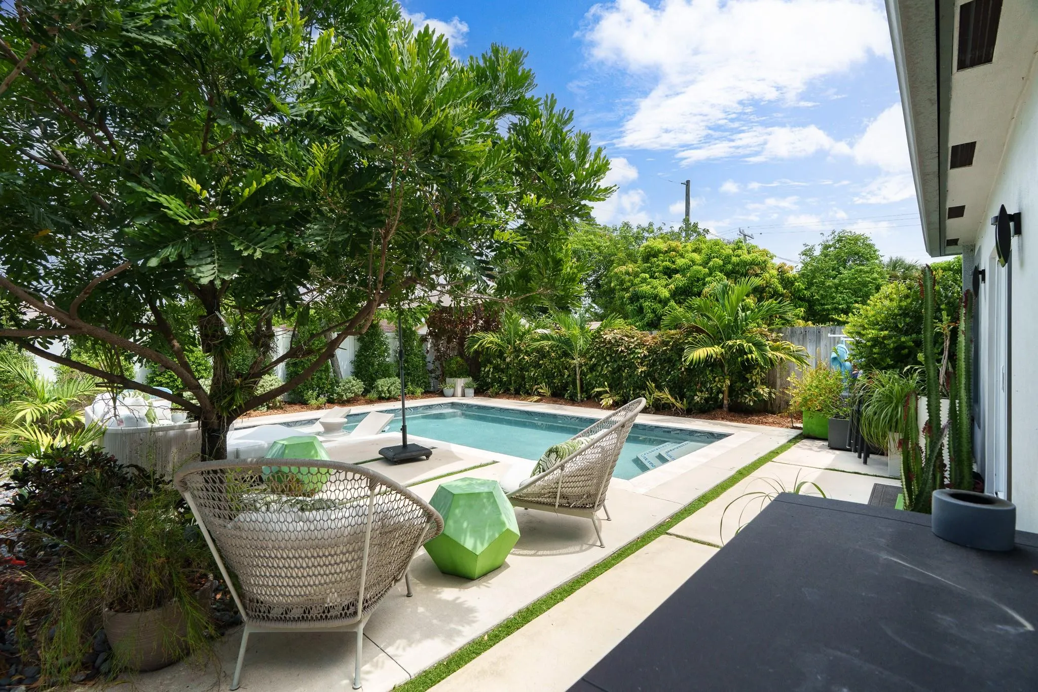 121 NW 45th St